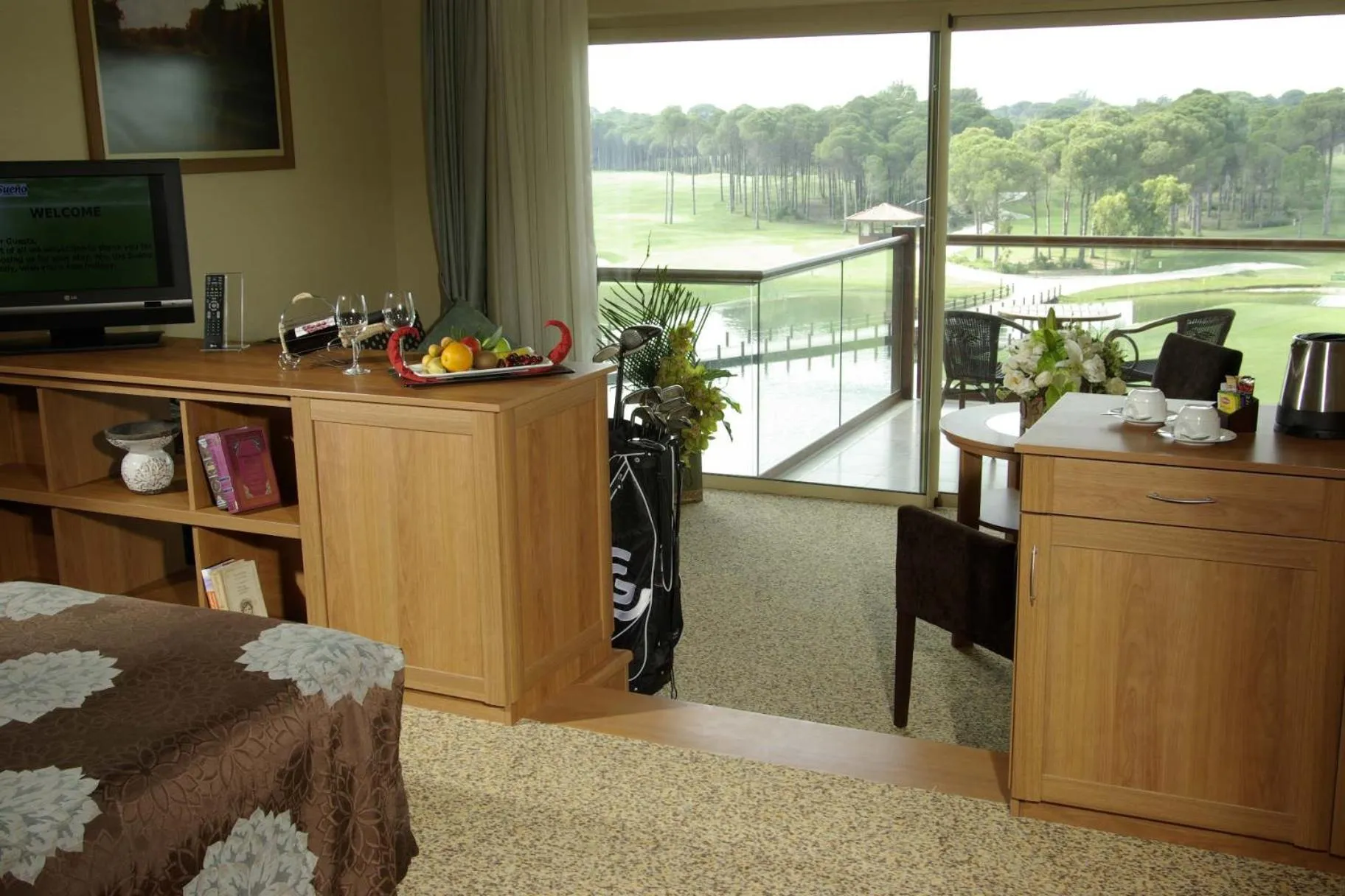 Day in Sueno Hotels Golf Belek - Free Access to Sueno Hotels Deluxe Belek Facilities
