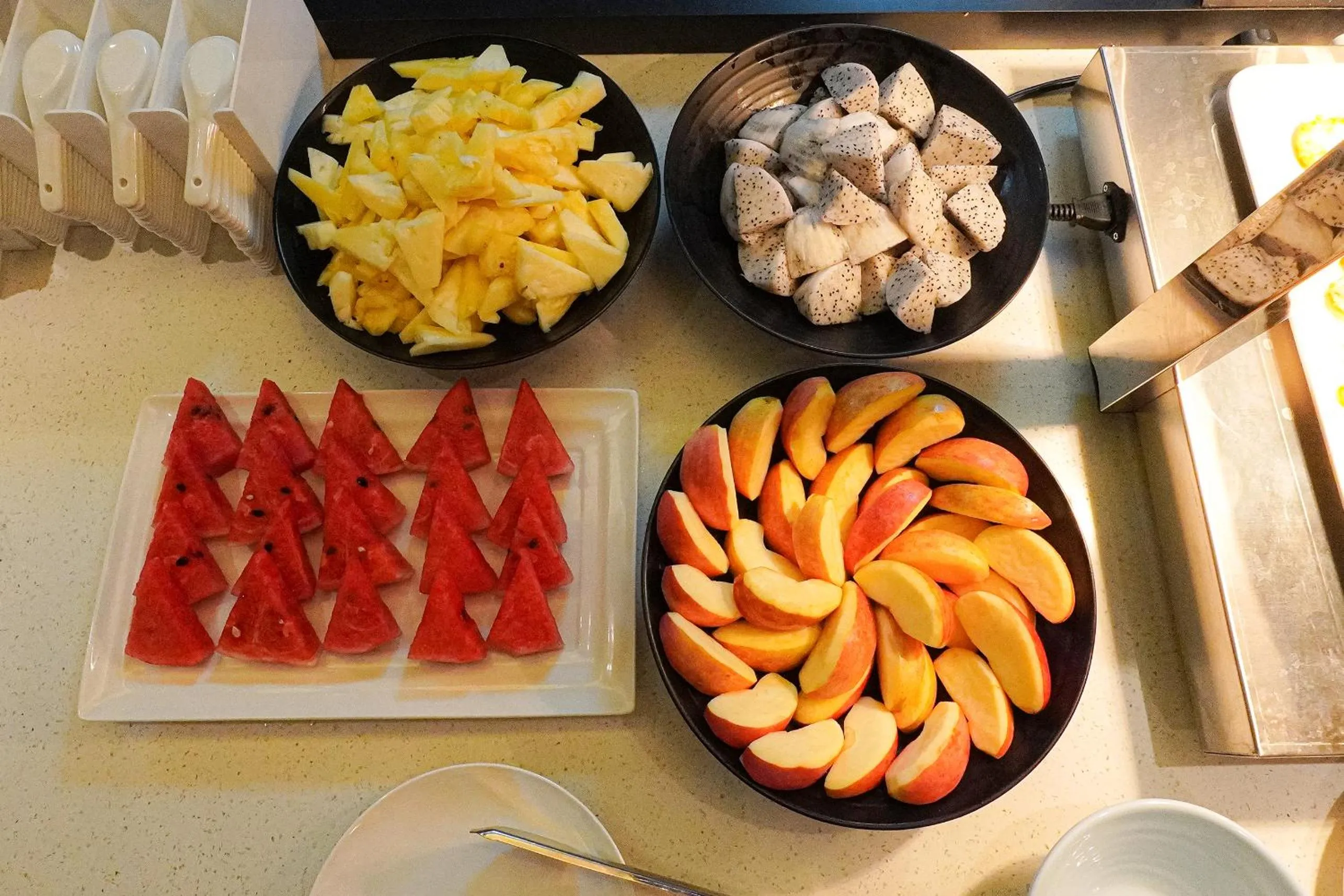 Restaurant/places to eat in Spb Paradise Hotel