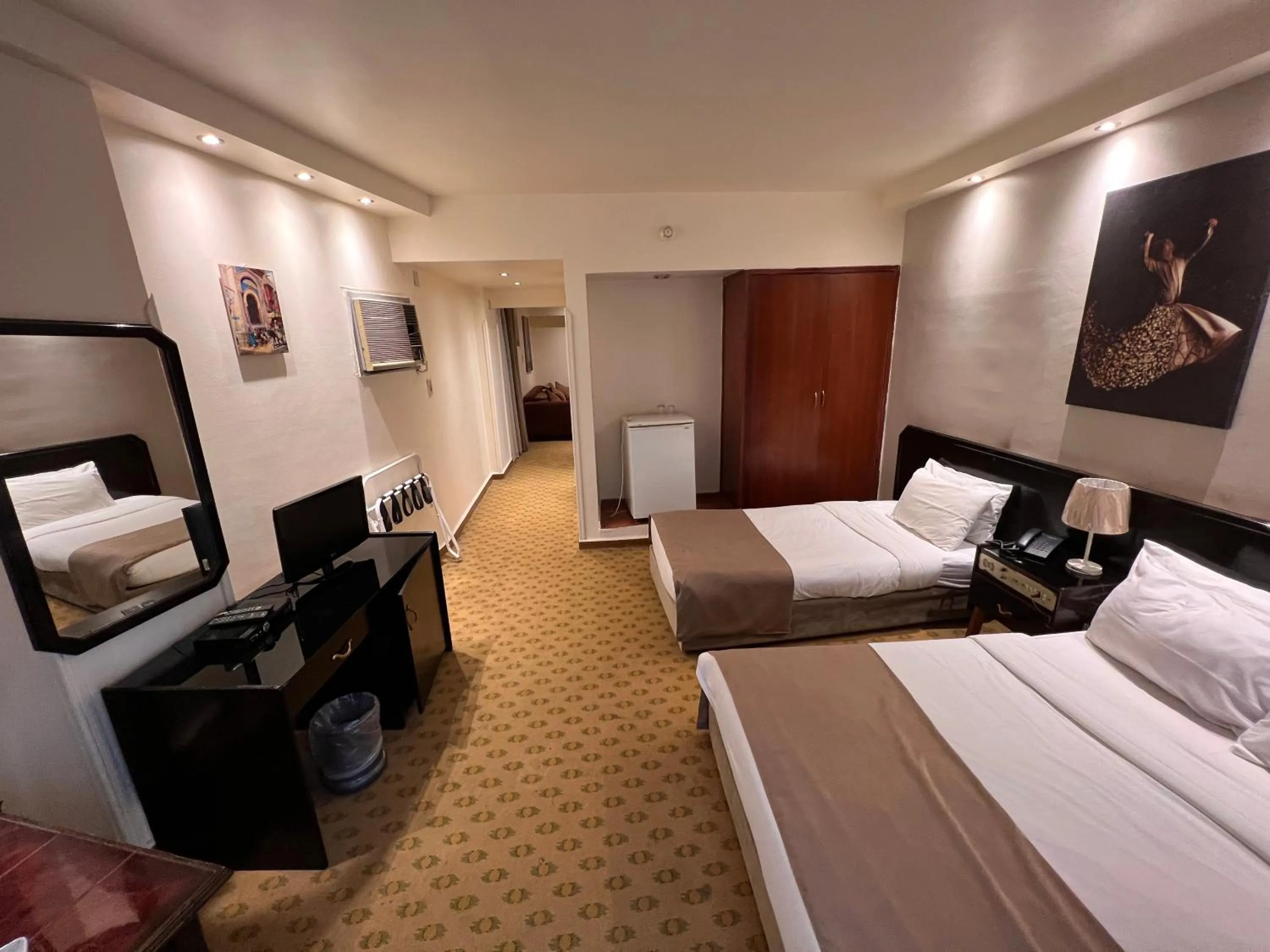 Bed in Santana Hotel Cairo