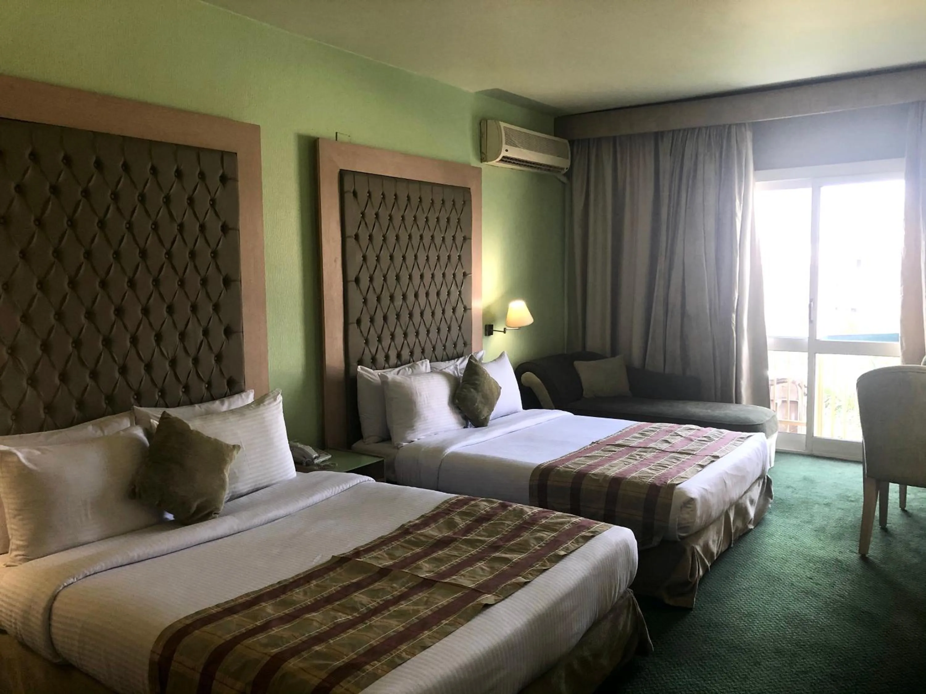 Bed in Santana Hotel Cairo