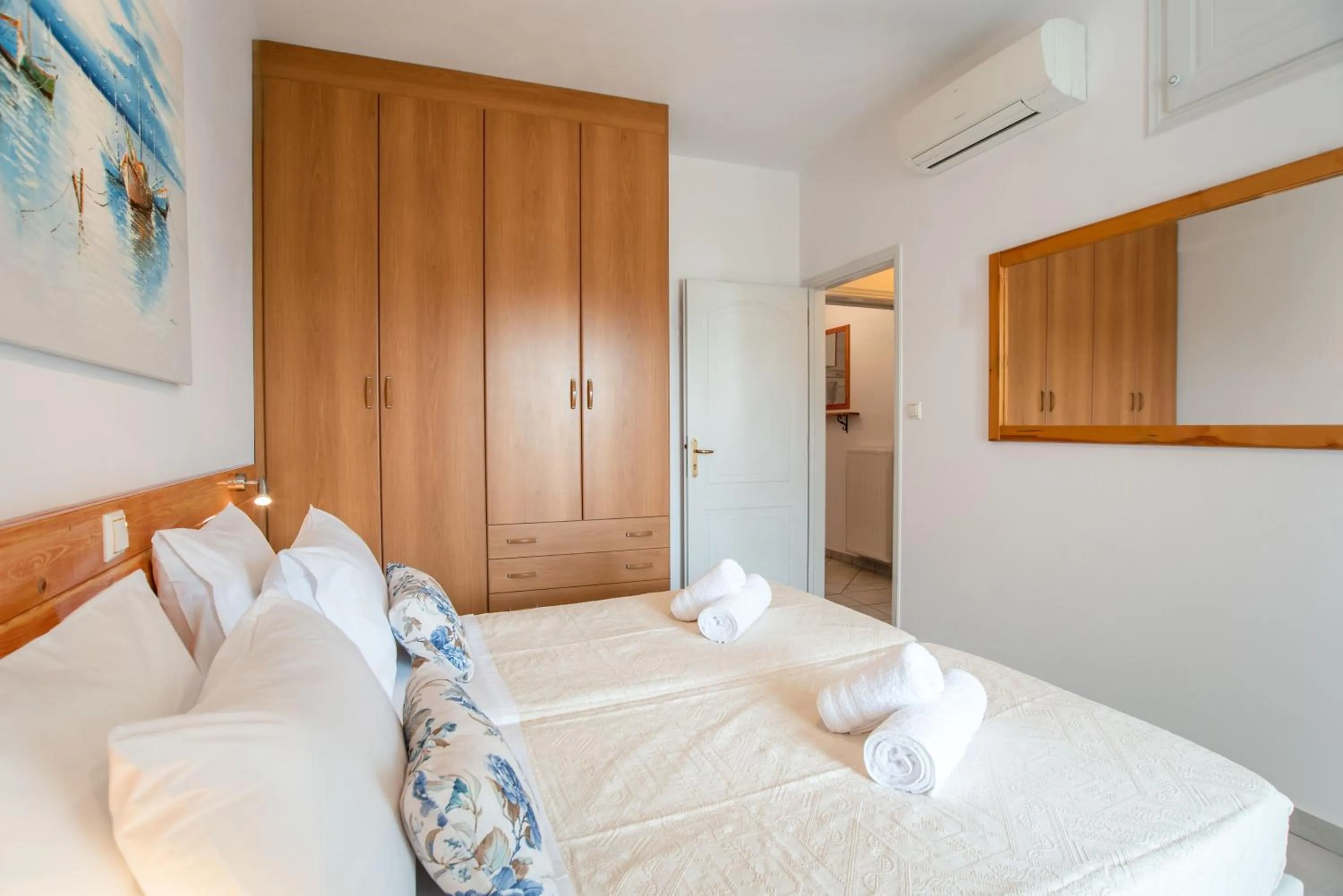 Bedroom, Bed in Kontaratos Studios & Apartments