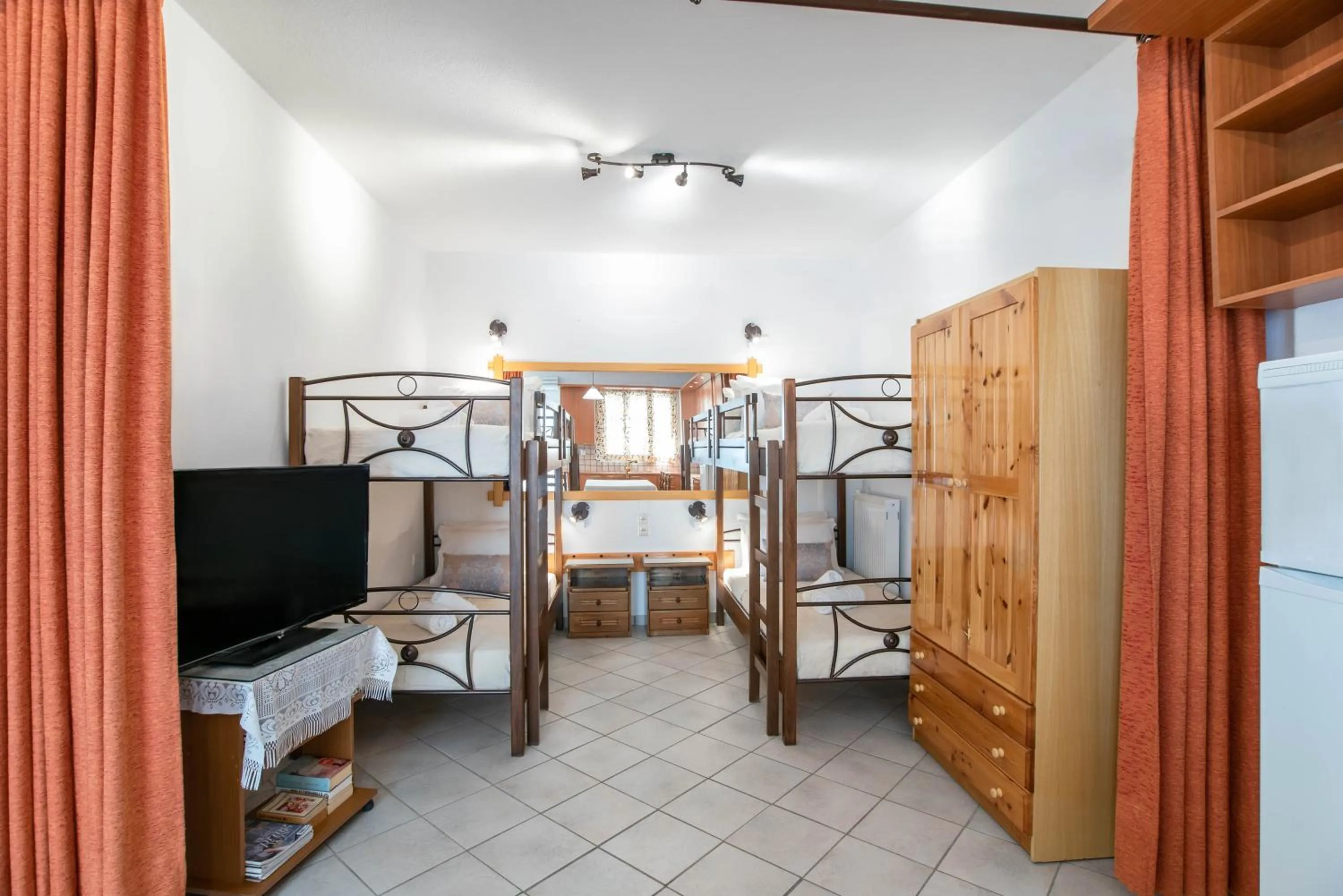 Bedroom, Bed in Kontaratos Studios & Apartments