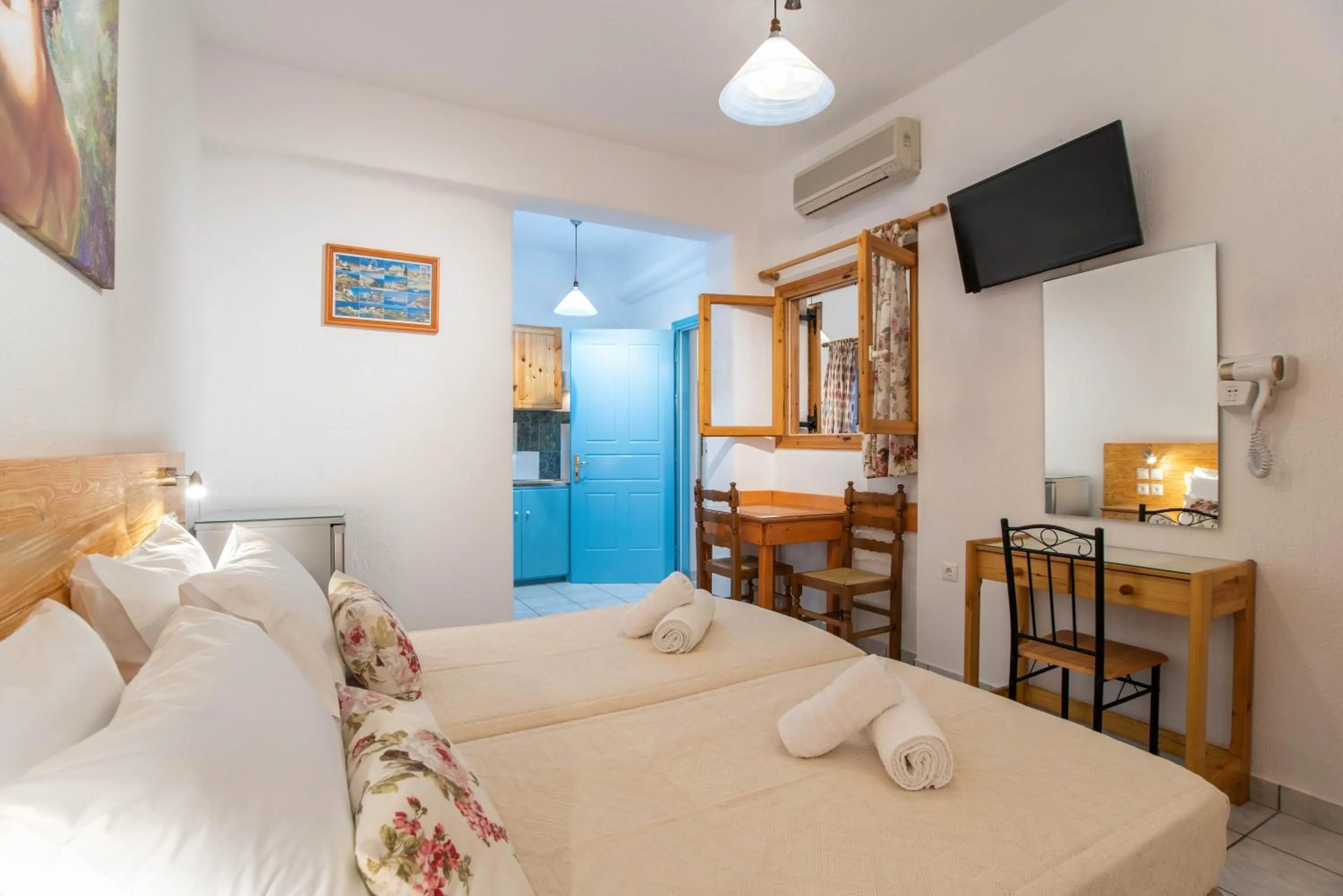 Bedroom, Bed in Kontaratos Studios & Apartments