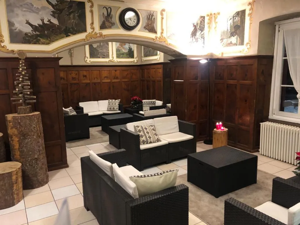 Lobby or reception in Soggiorno Dolomiti