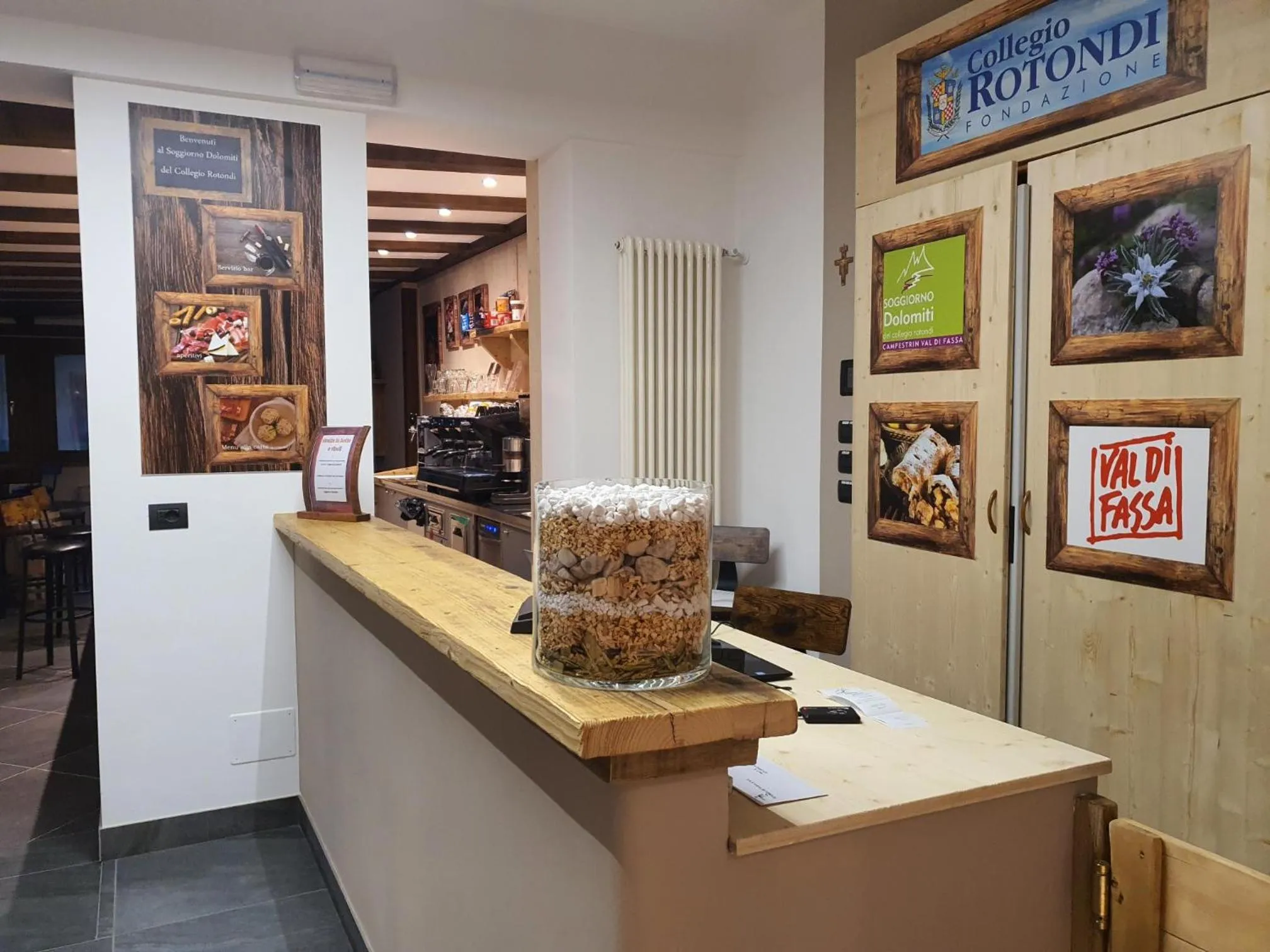 Lobby or reception in Soggiorno Dolomiti