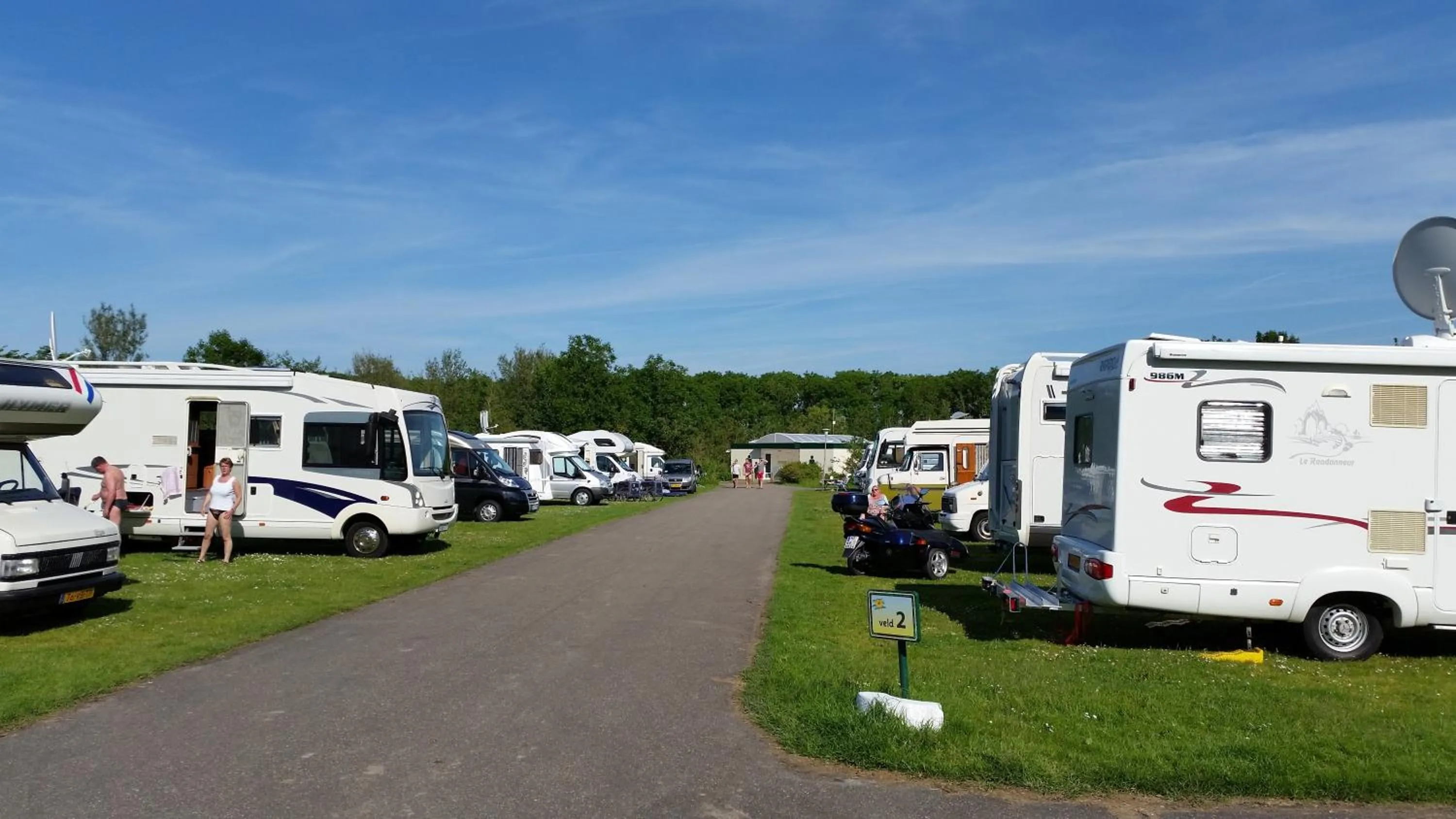 Area and facilities in Bed and Breakfast De Zeehoeve