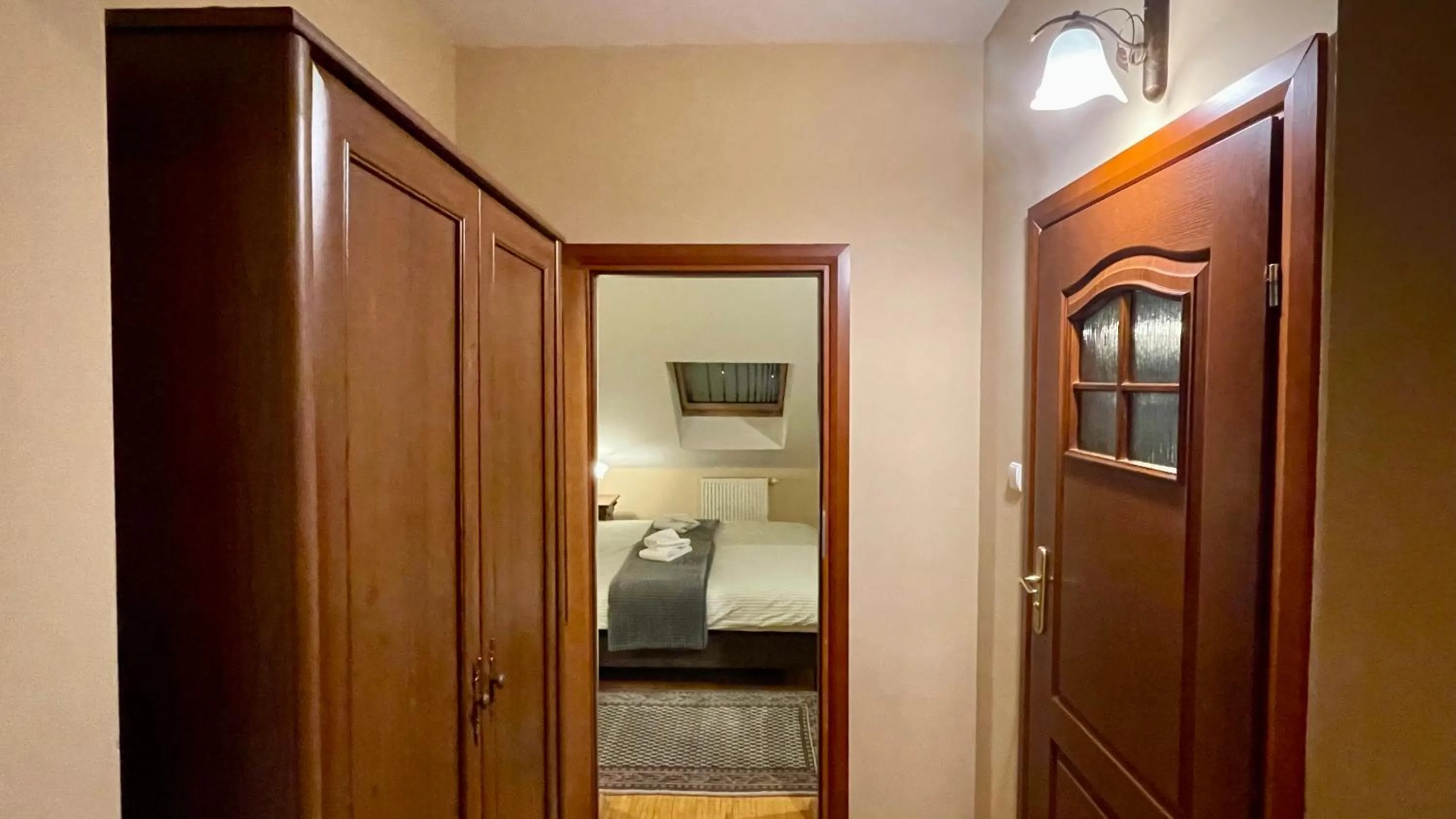 Toilet, Bed in Pałac SŁONOWICE