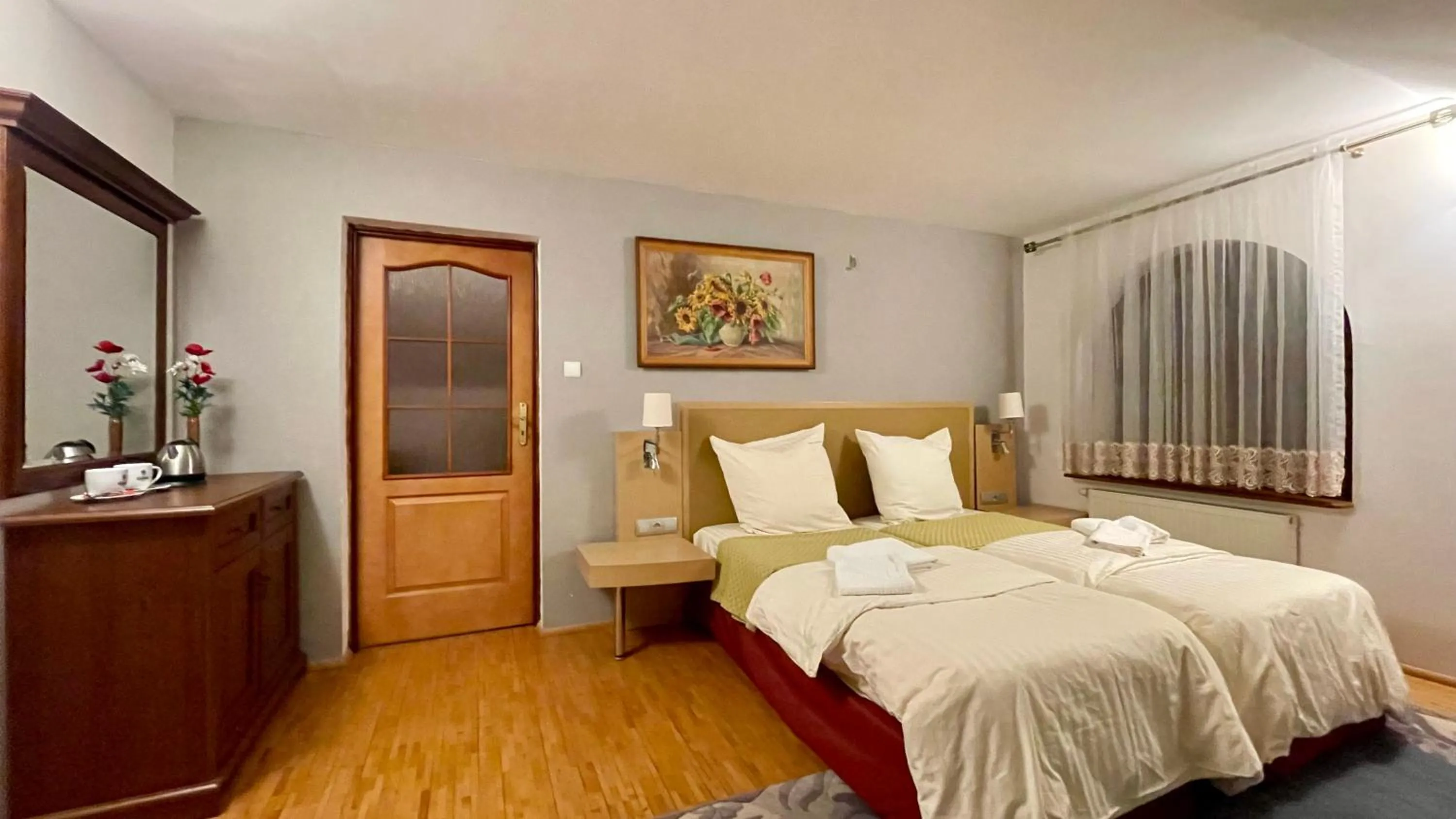 Bed in Pałac SŁONOWICE