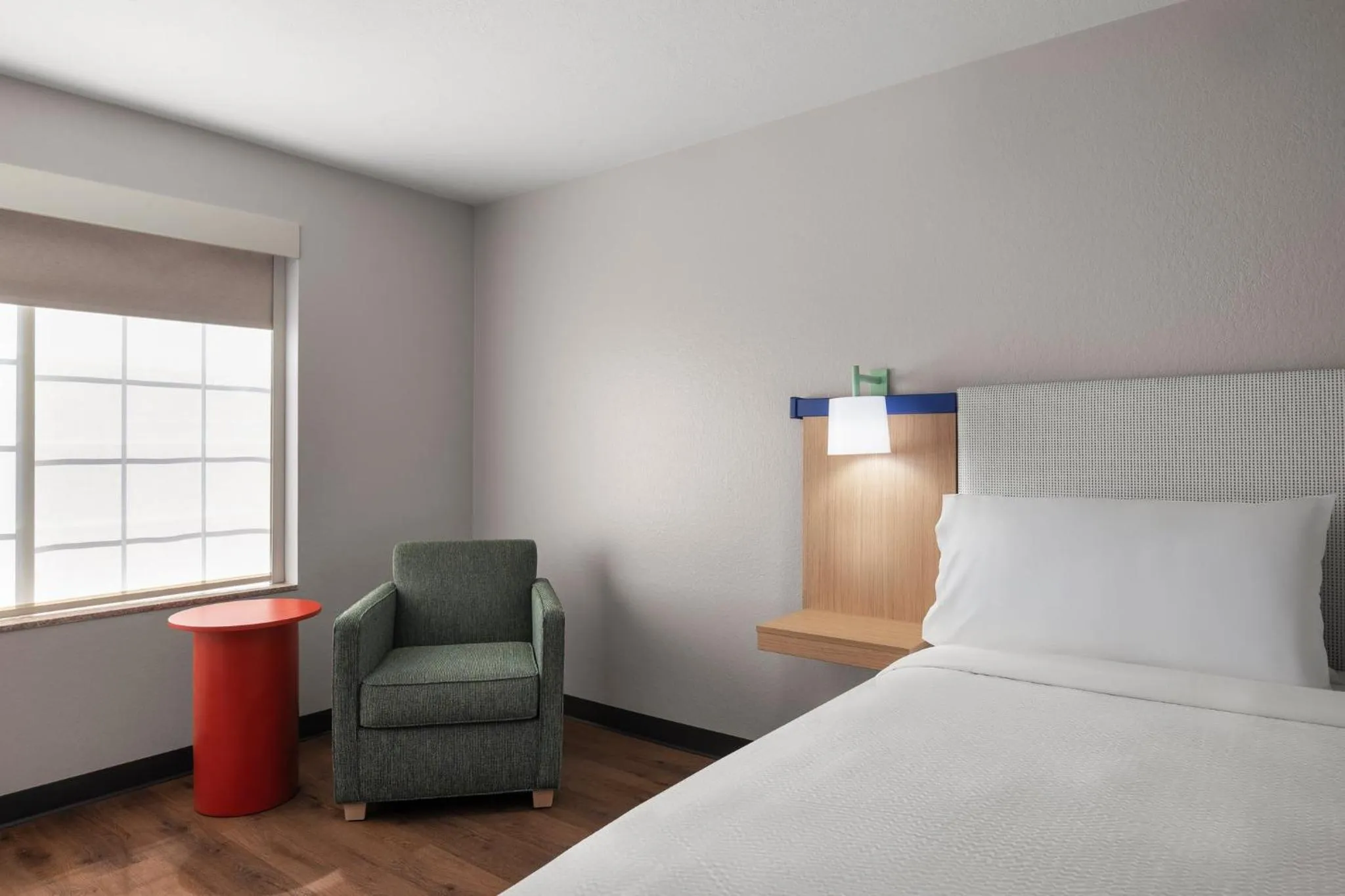 Photo of the whole room, Bed in Garner Hotel Paducah West