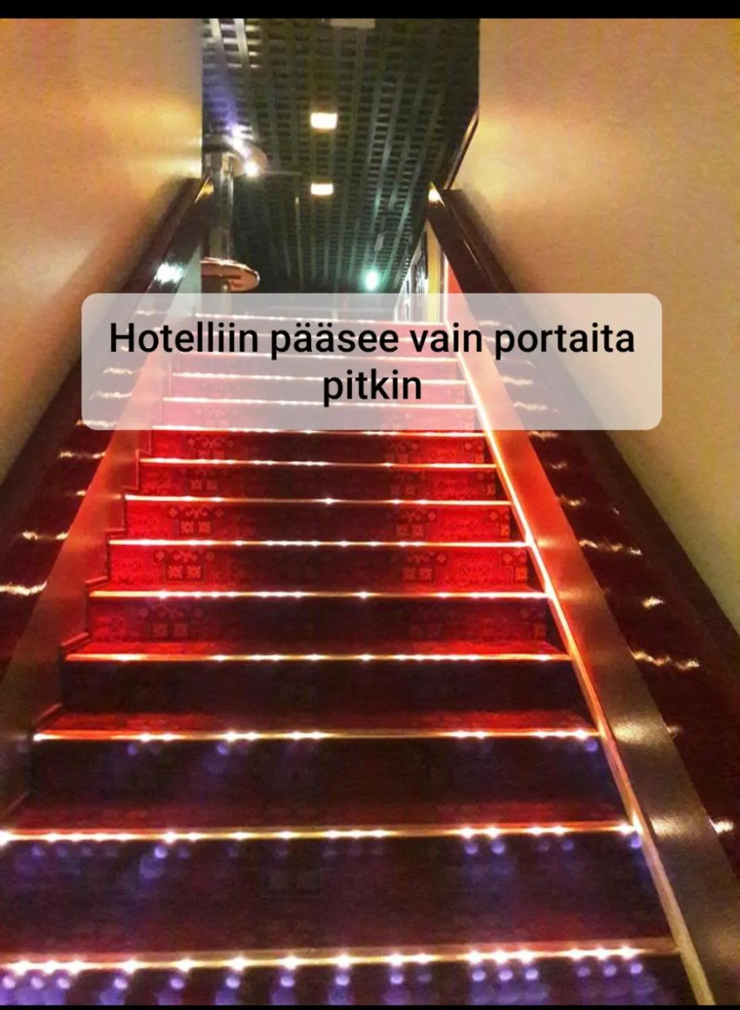 Facade/entrance in Hotelli Kaatrahovi