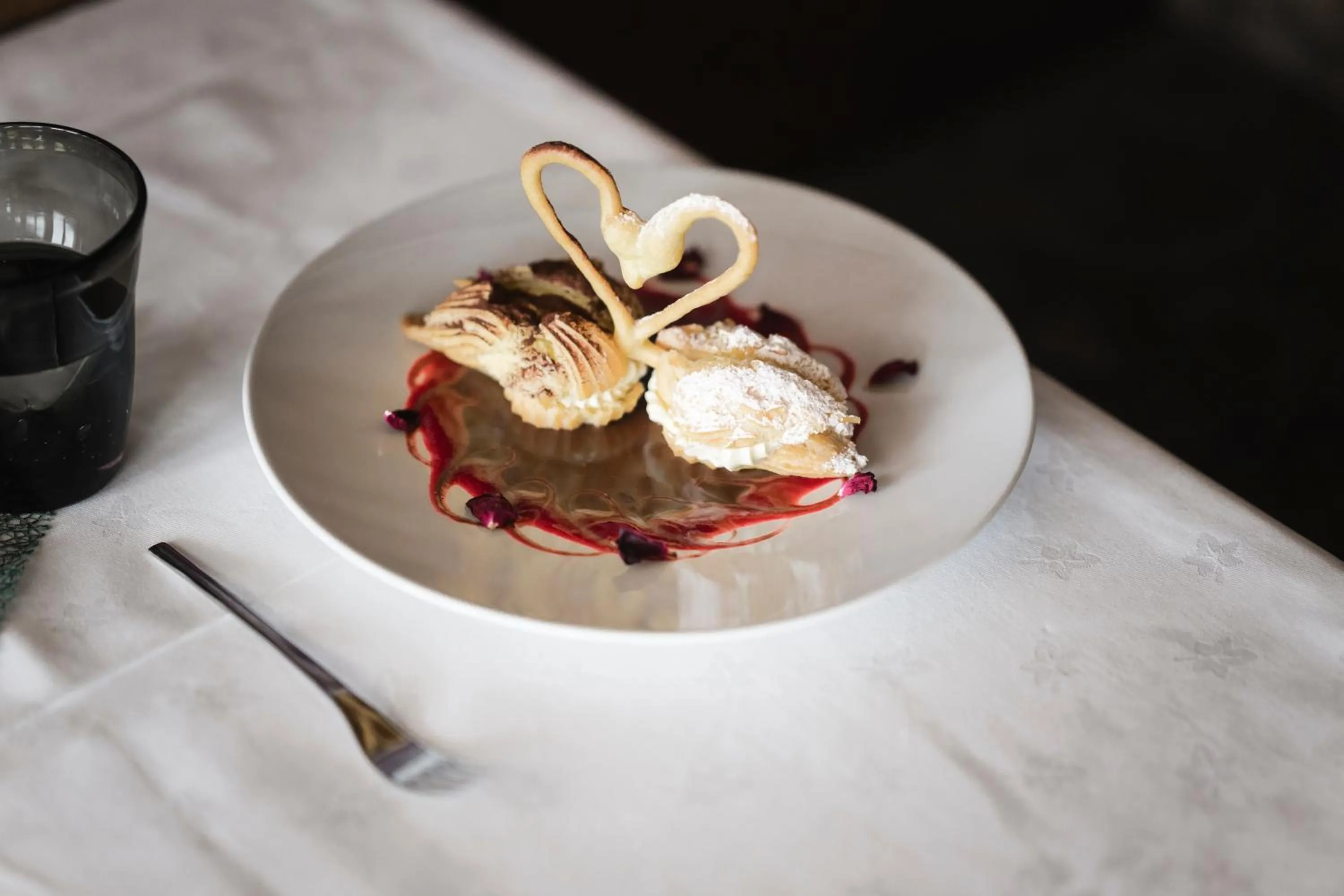 Restaurant/places to eat in Hotel Pider