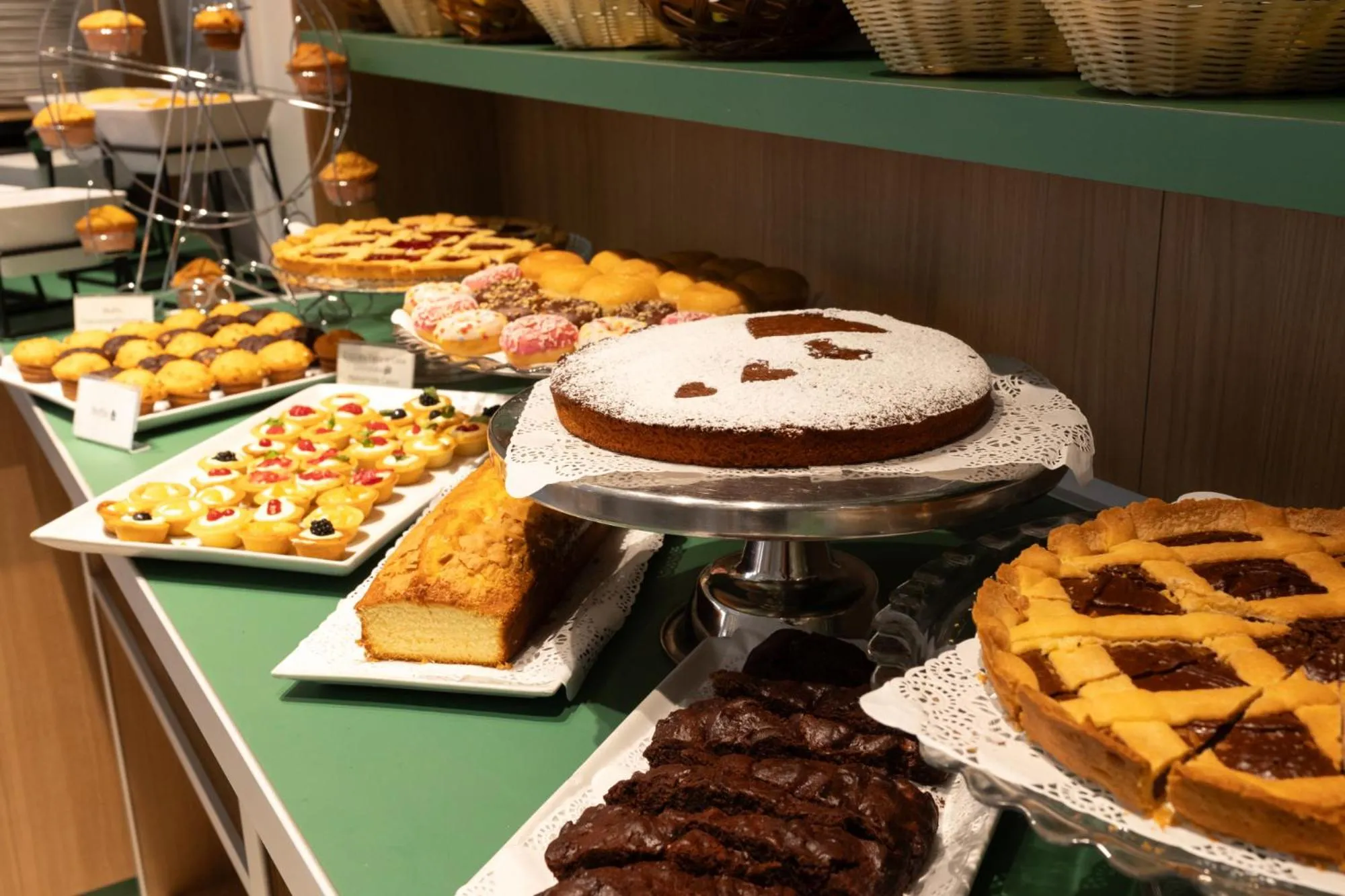 Breakfast in Hotel Jesulum