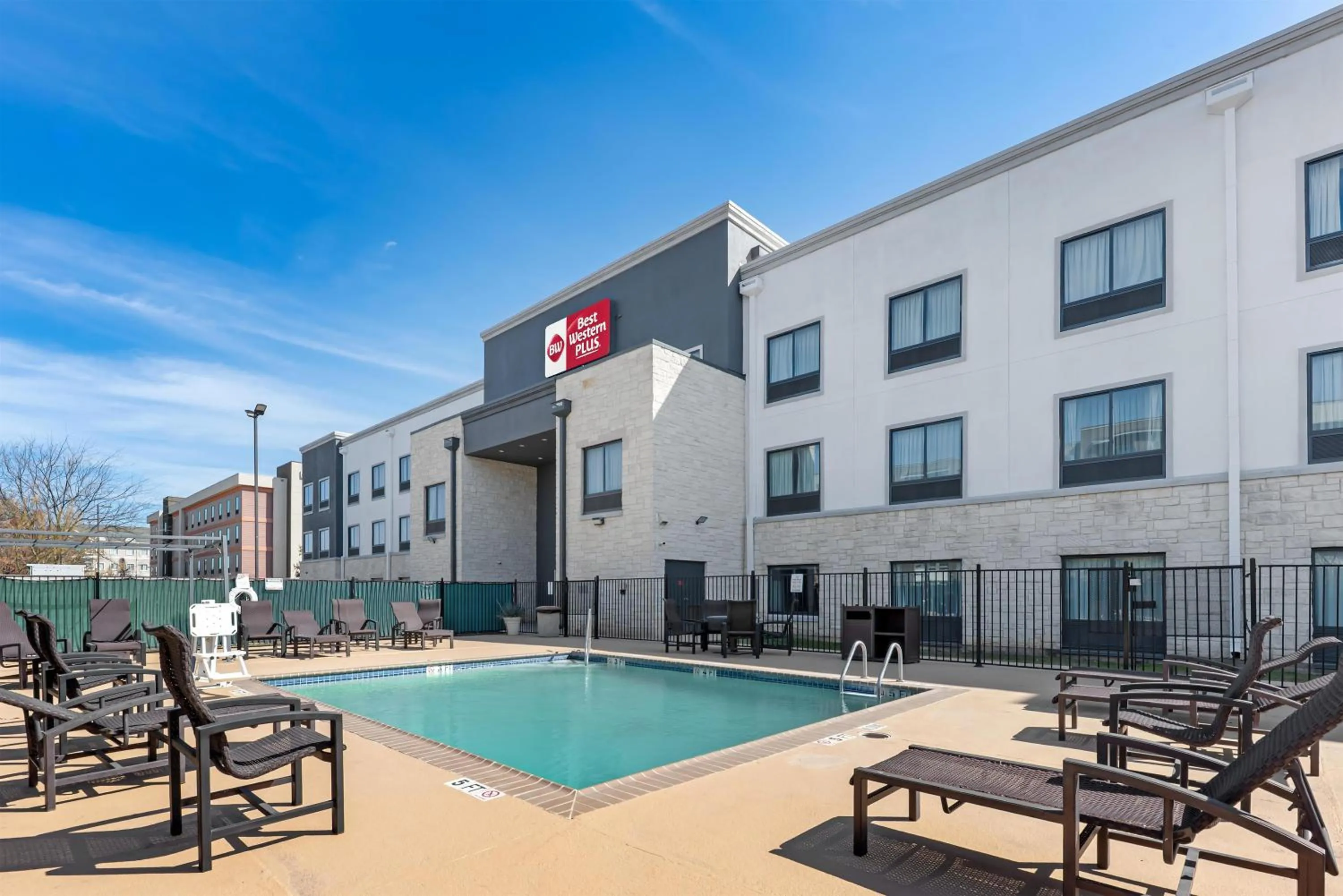 Best Western Plus Austin Airport Inn & Suites