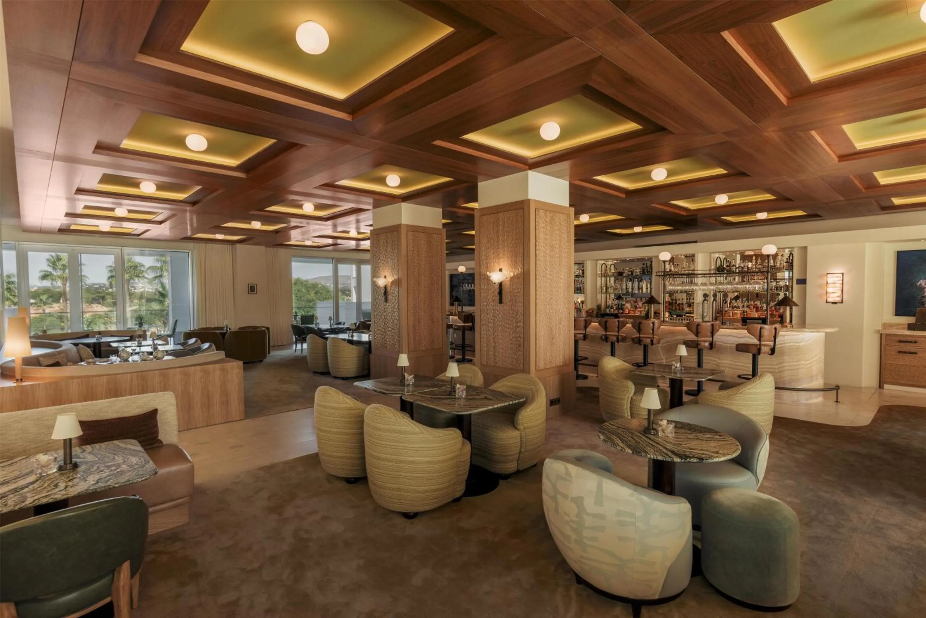 Lounge or bar in Conrad Algarve