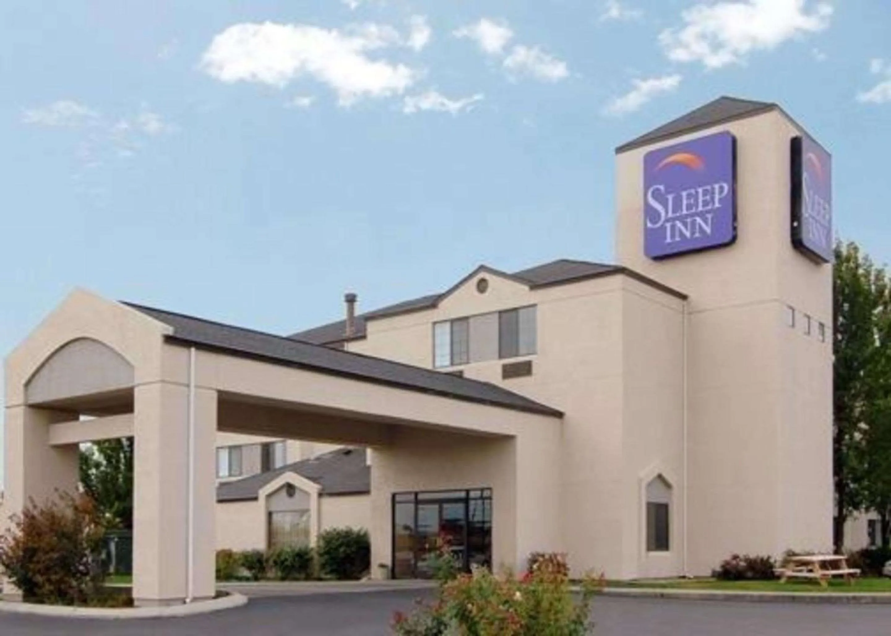 Property building in Sleep Inn Nampa near Idaho Center