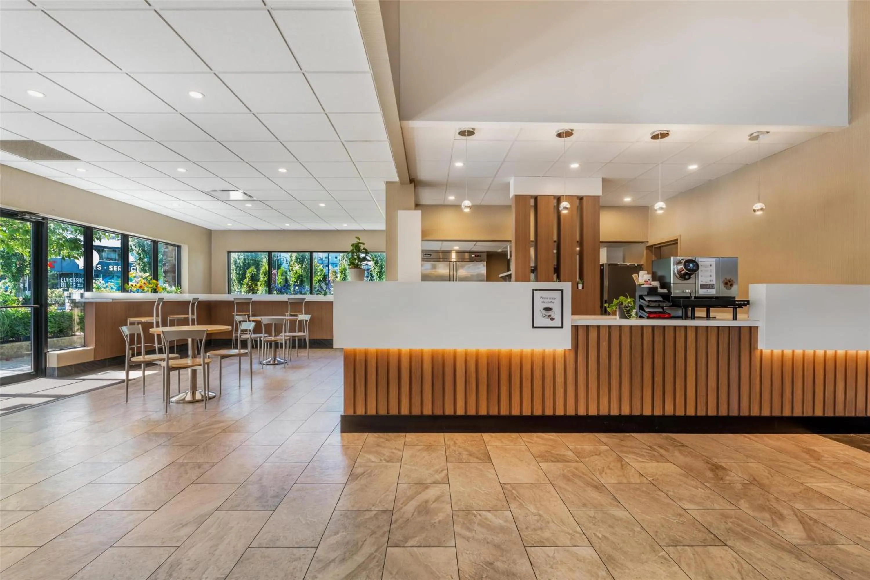 Restaurant/places to eat in Best Western PLUS Burnaby Hotel