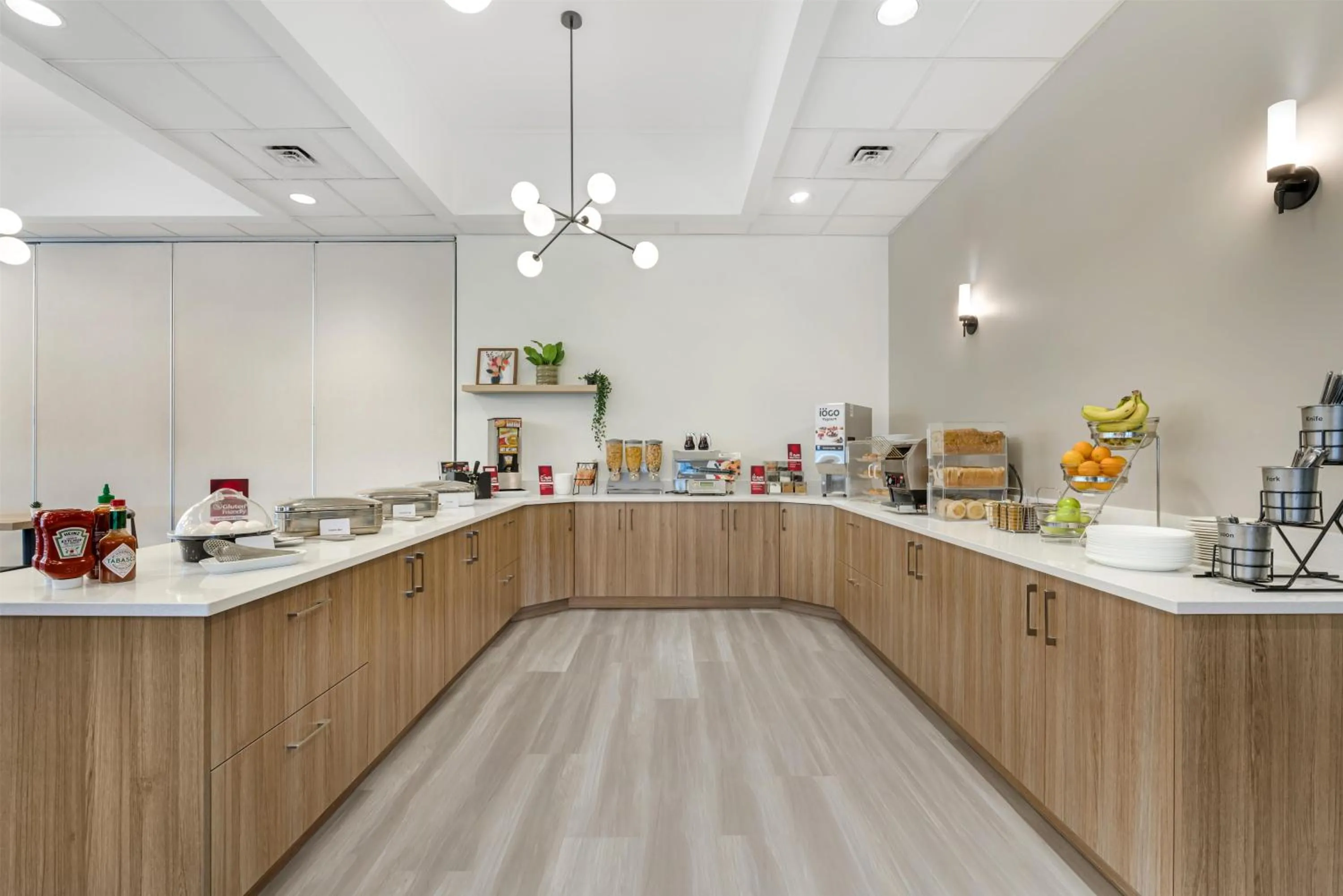 Breakfast in Best Western PLUS Burnaby Hotel