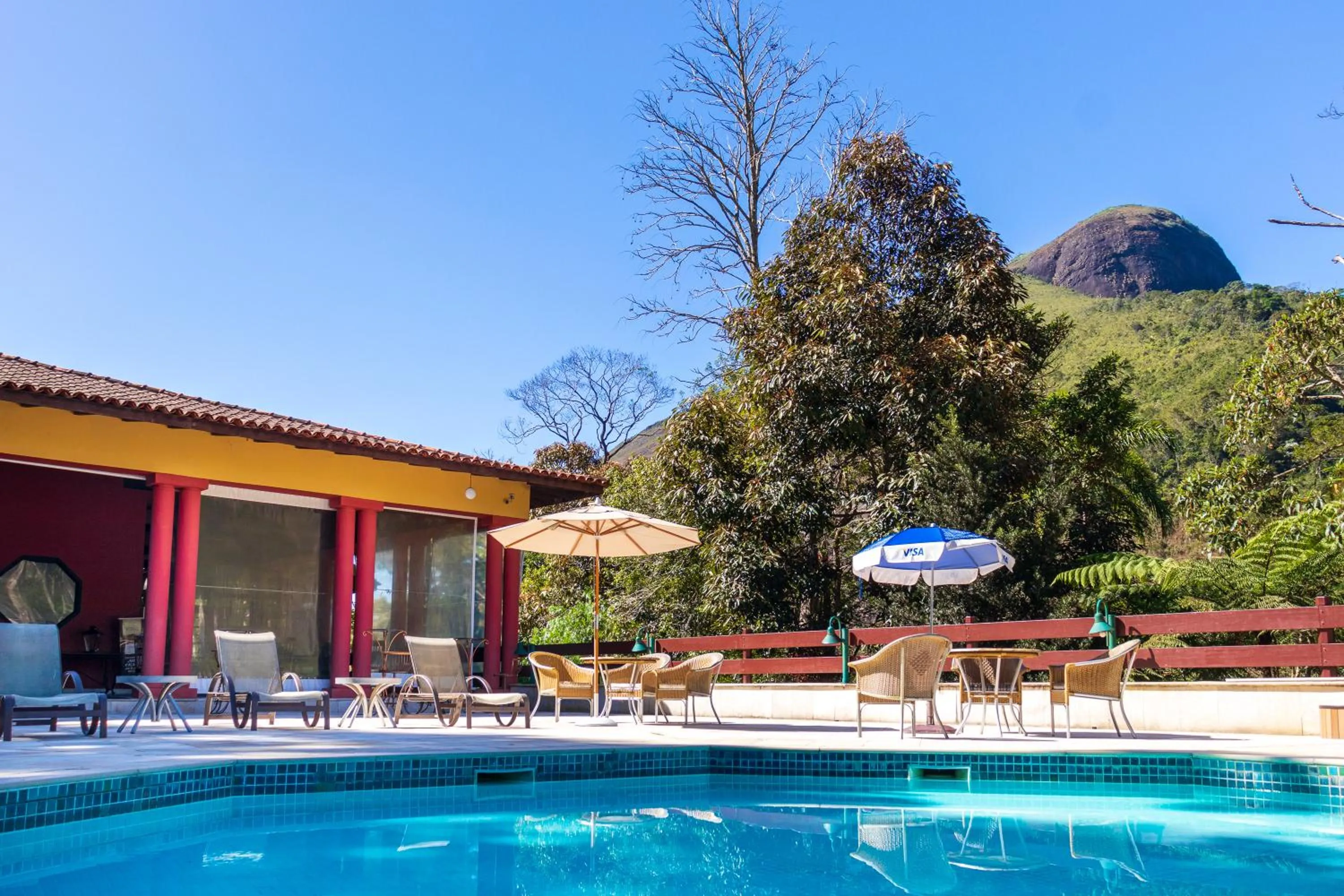 Property building in Bomtempo II Chales by Castelo Itaipava