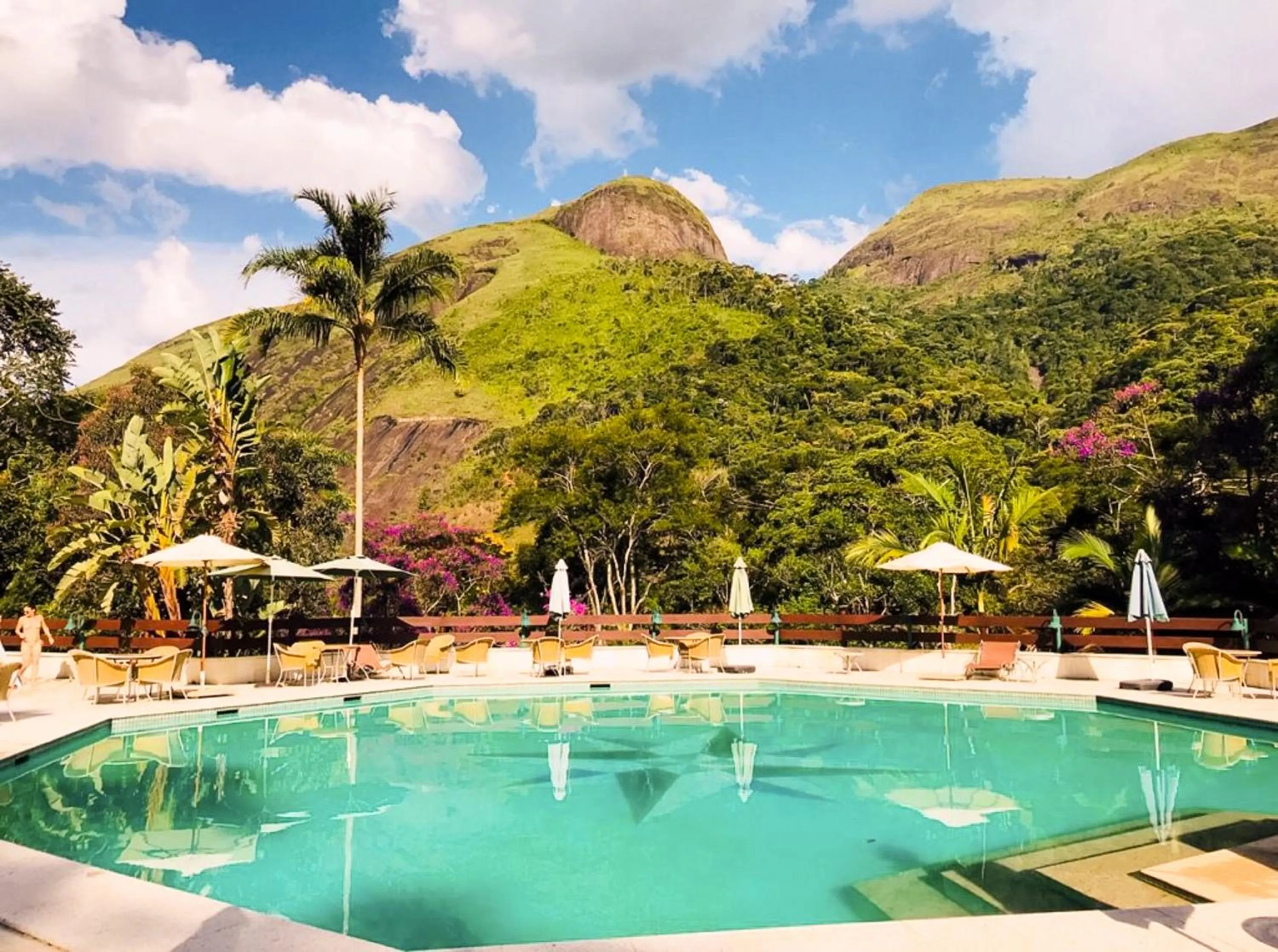 Swimming pool in Bomtempo II Chales by Castelo Itaipava