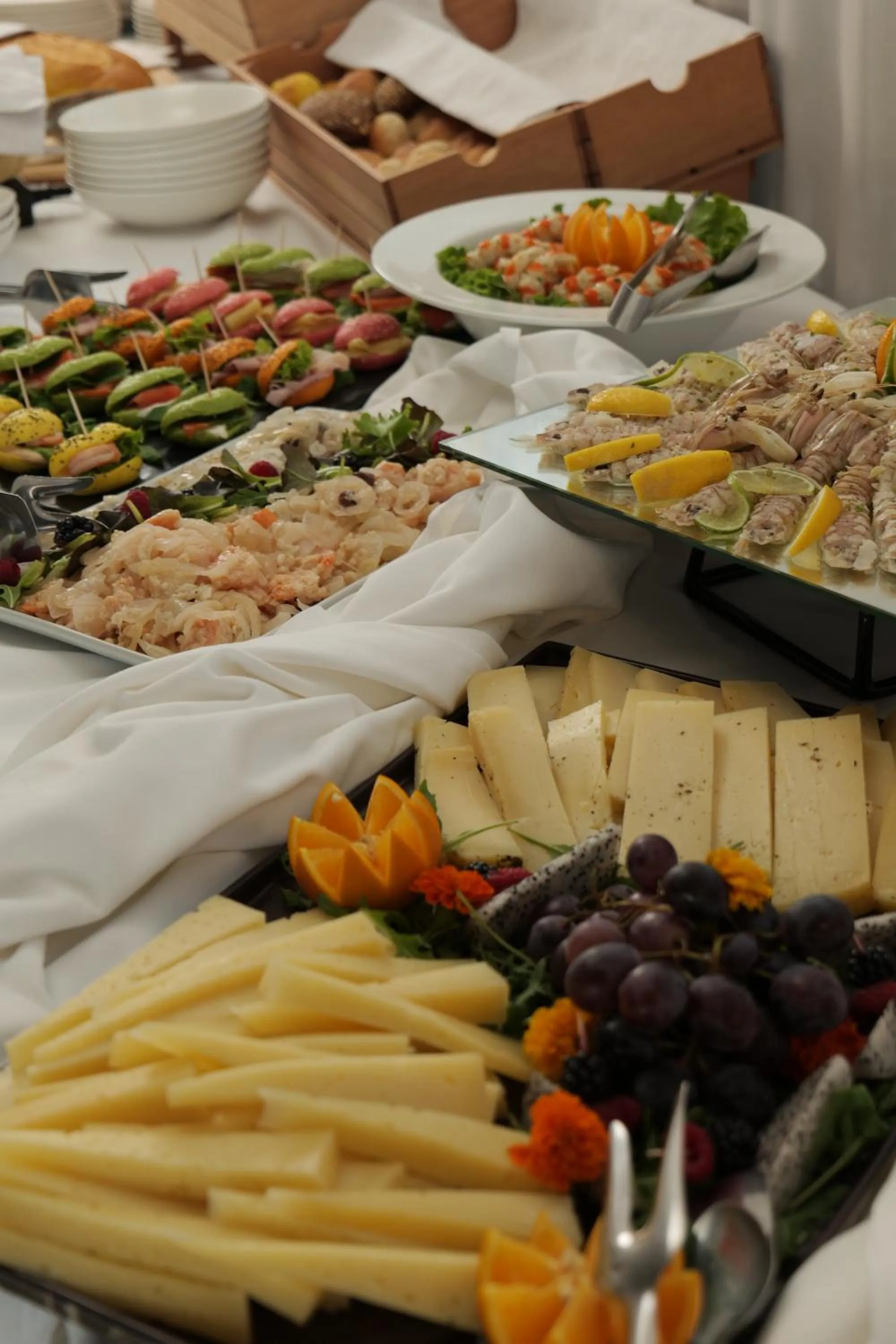 Restaurant/places to eat in Hotel Delaville Frontemare