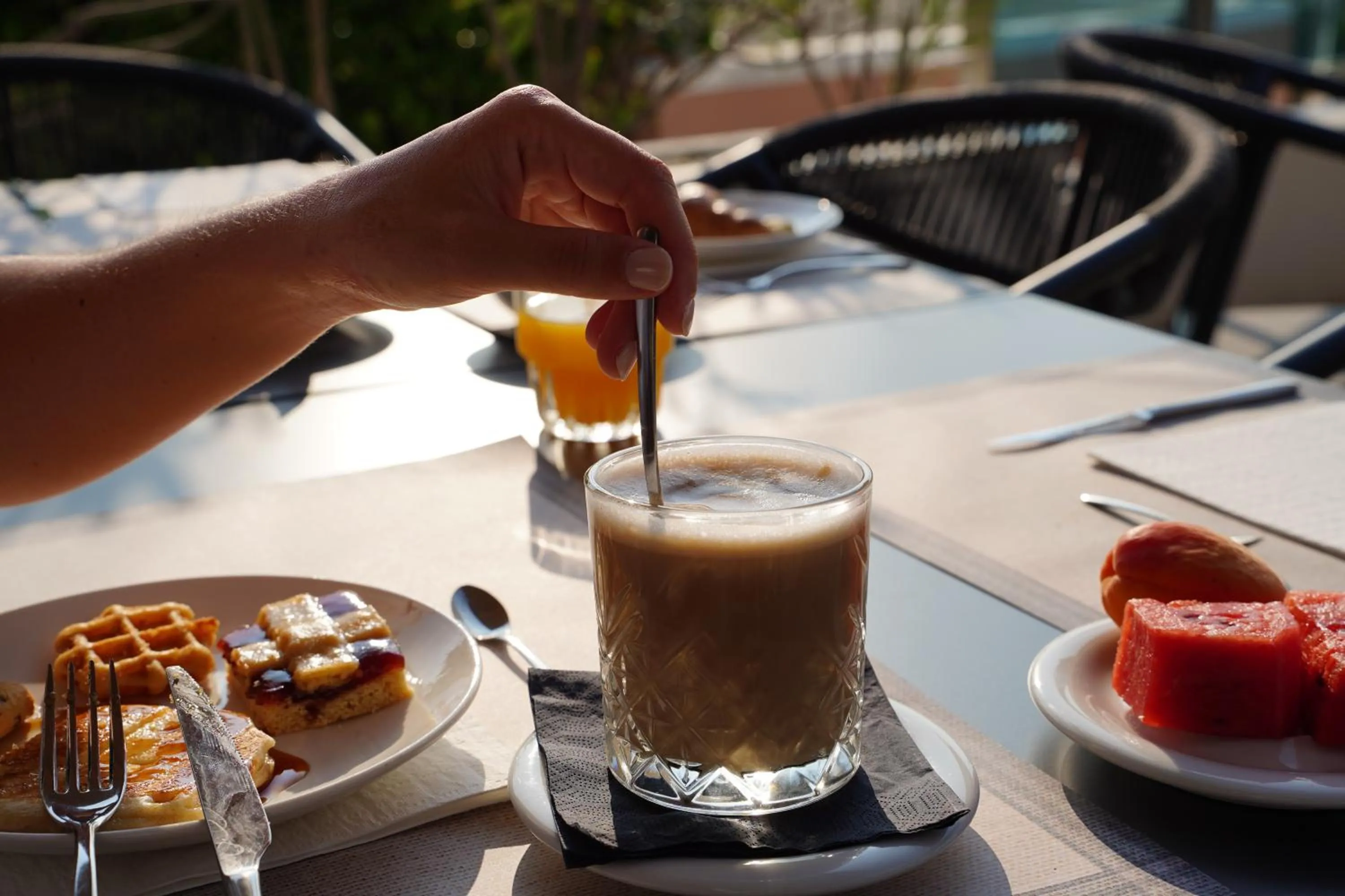 Breakfast in Hotel Delaville Frontemare