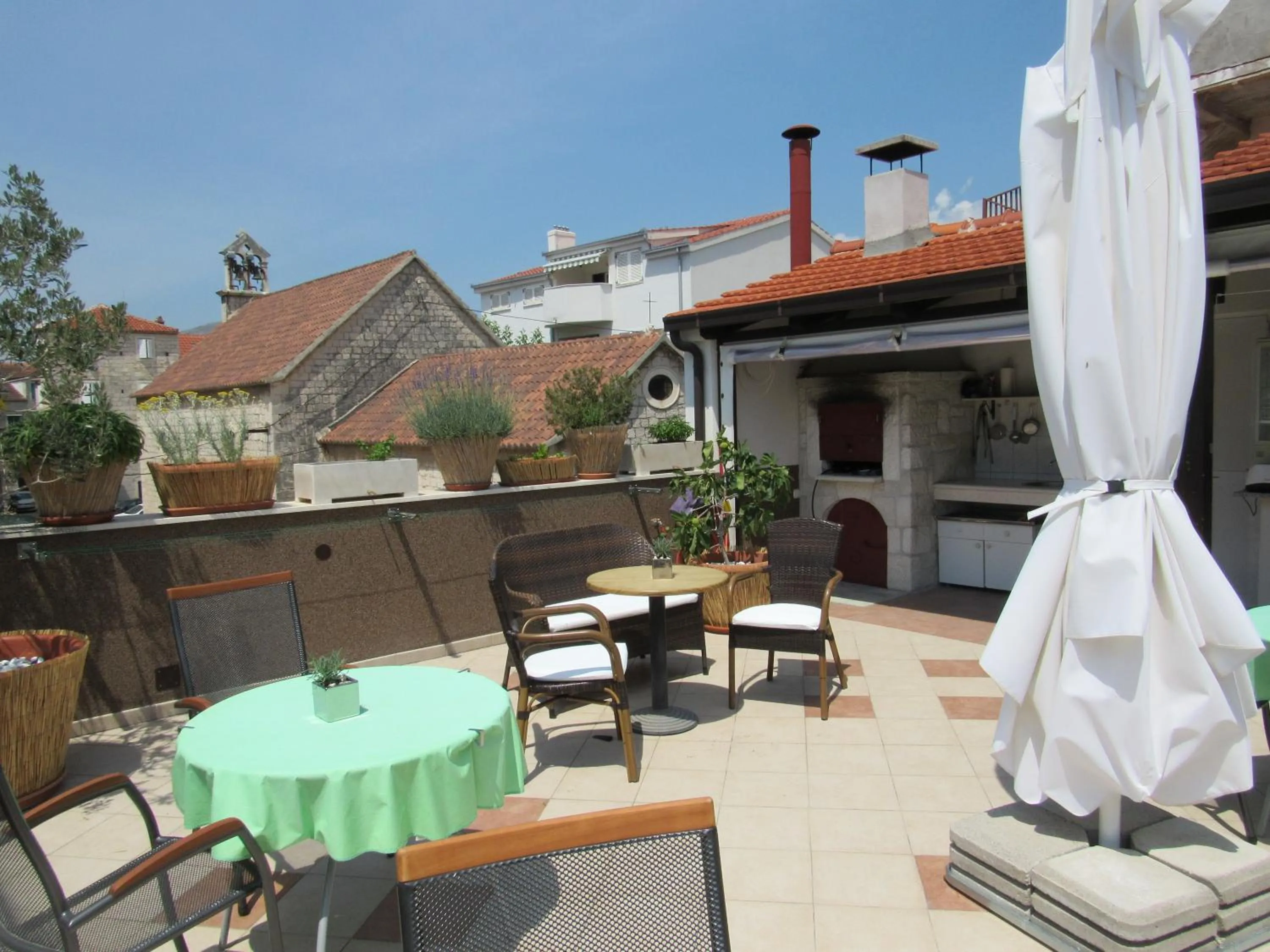 BBQ facilities in Guest House Klaudija