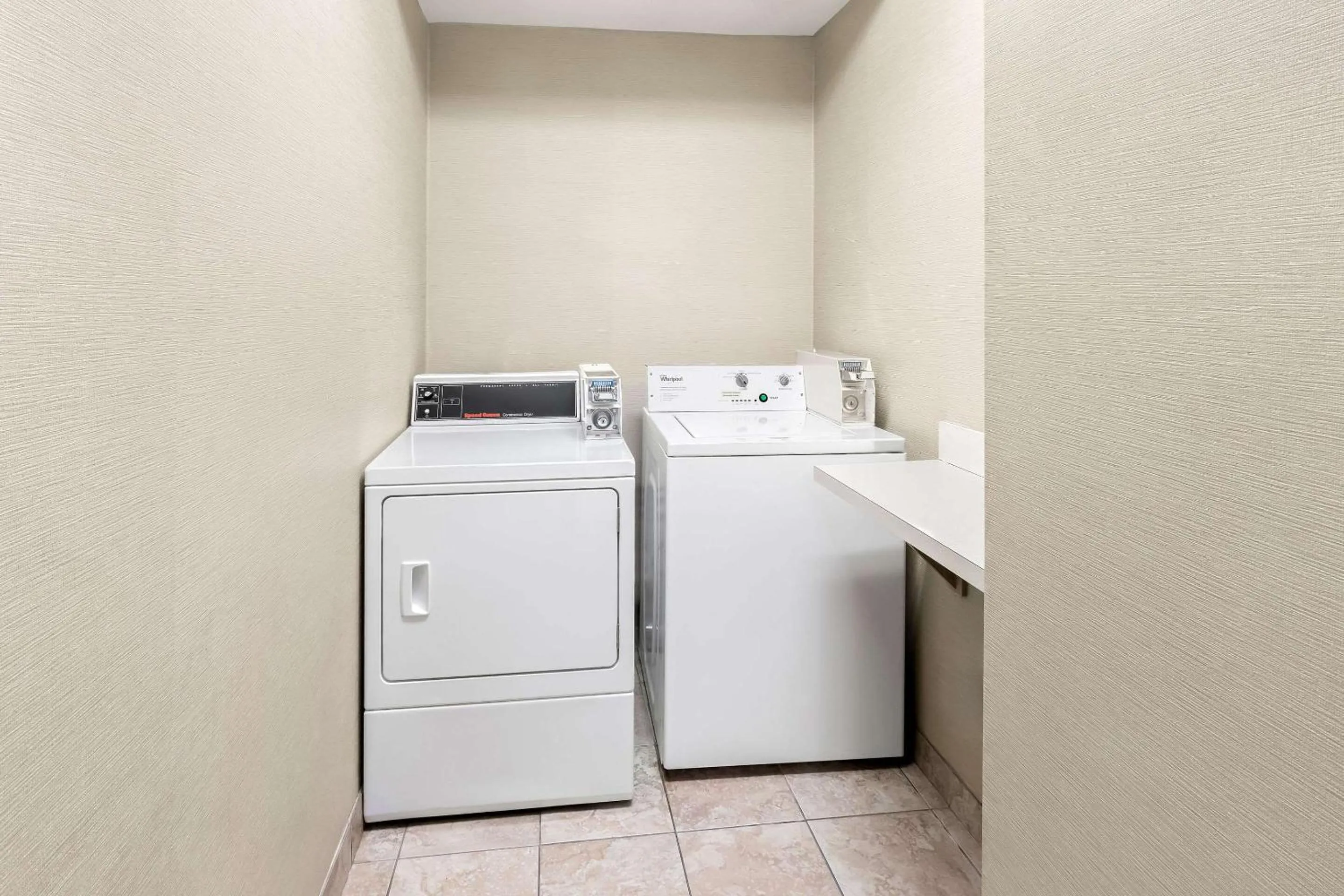 Other in Comfort Suites Portland Airport