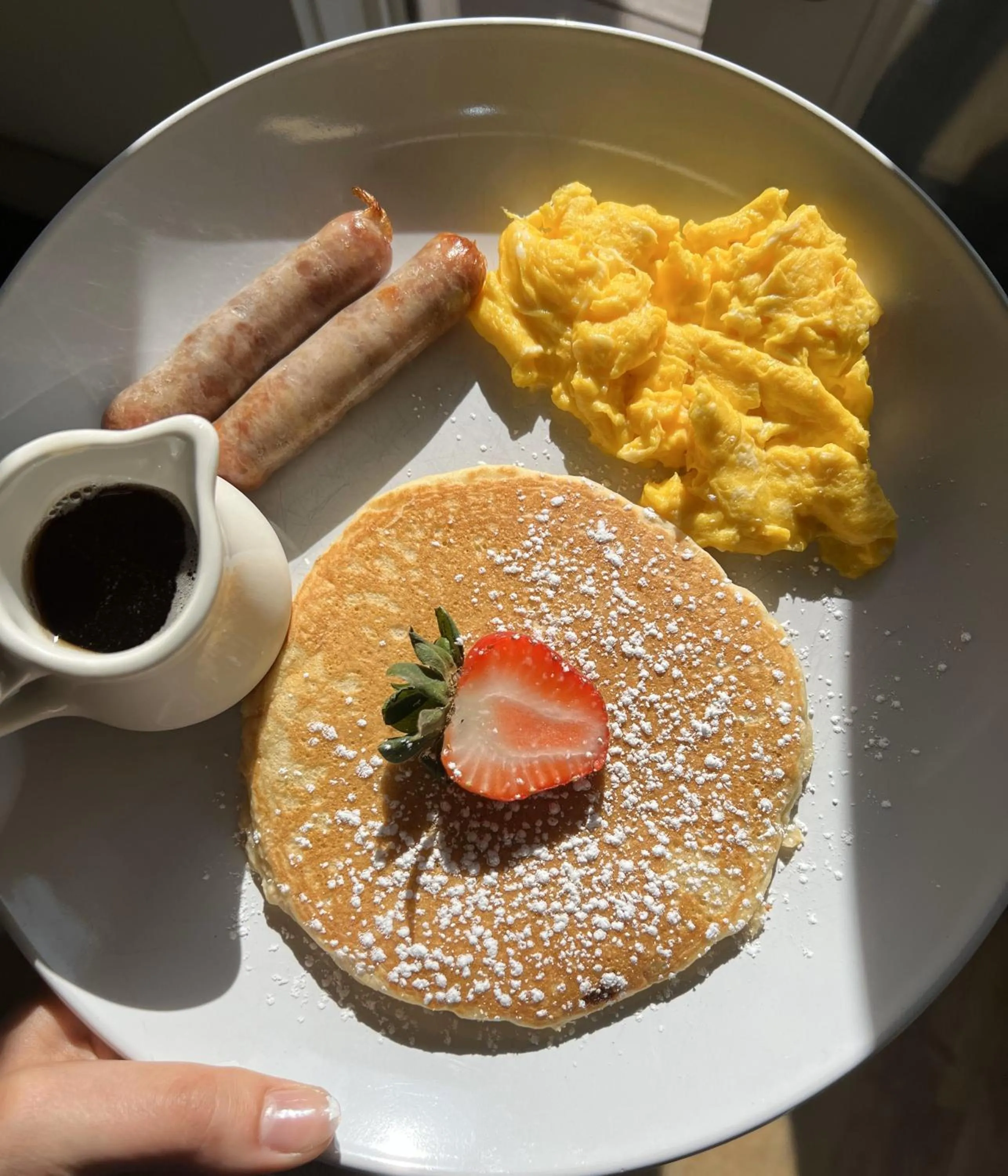 Breakfast in Cranmore Mountain Lodge Bed & Breakfast