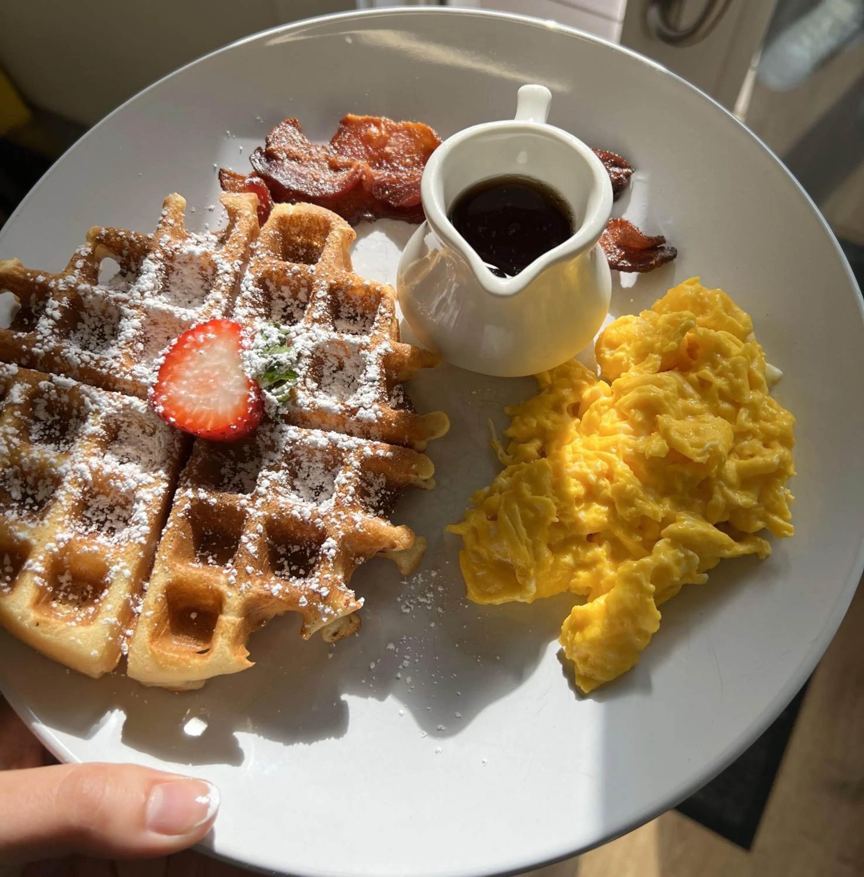 Breakfast in Cranmore Mountain Lodge Bed & Breakfast