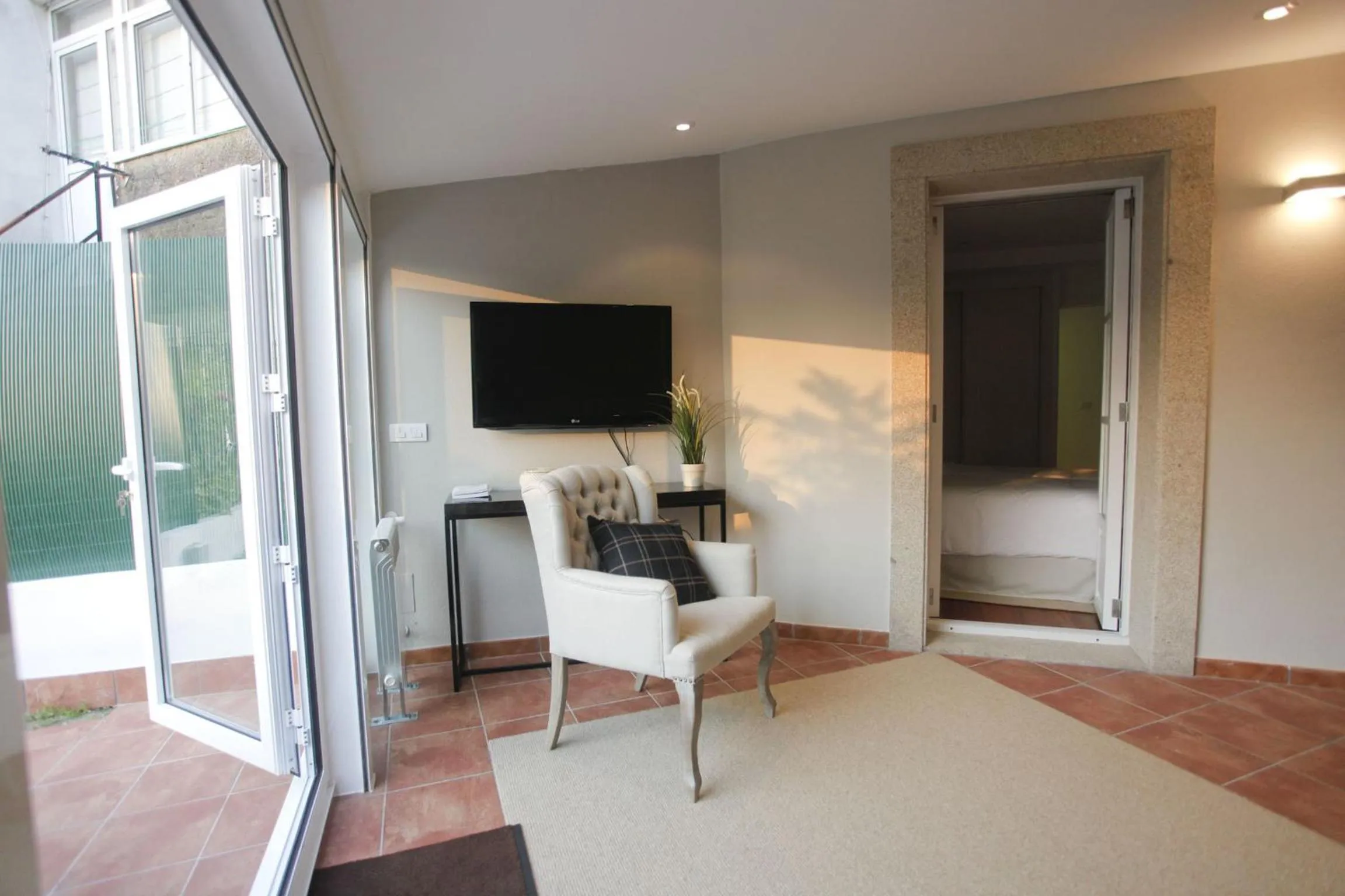 Living room in Catedral Site by Como en Casa