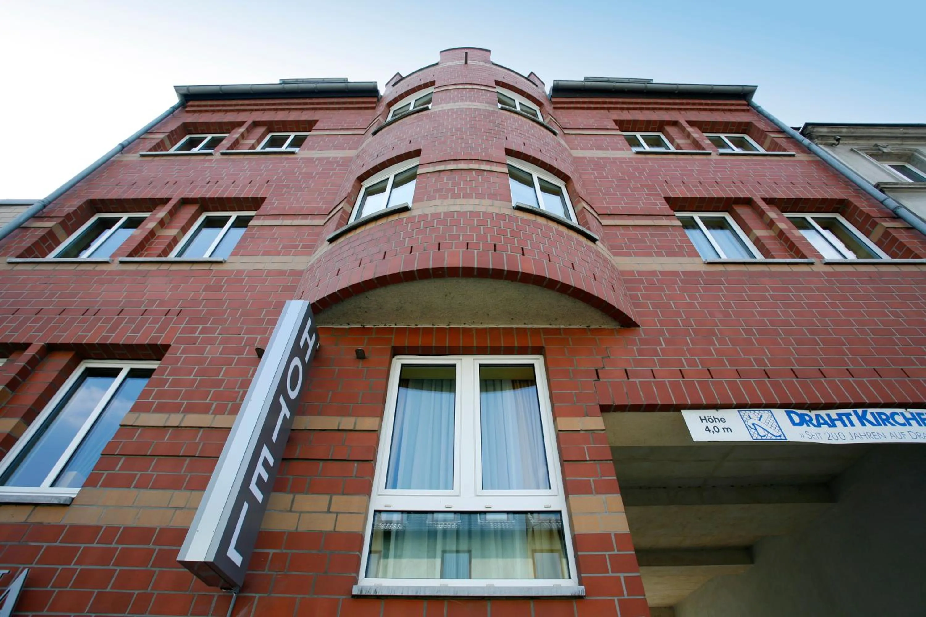 Property building in Hotel Regina -Garni Köln