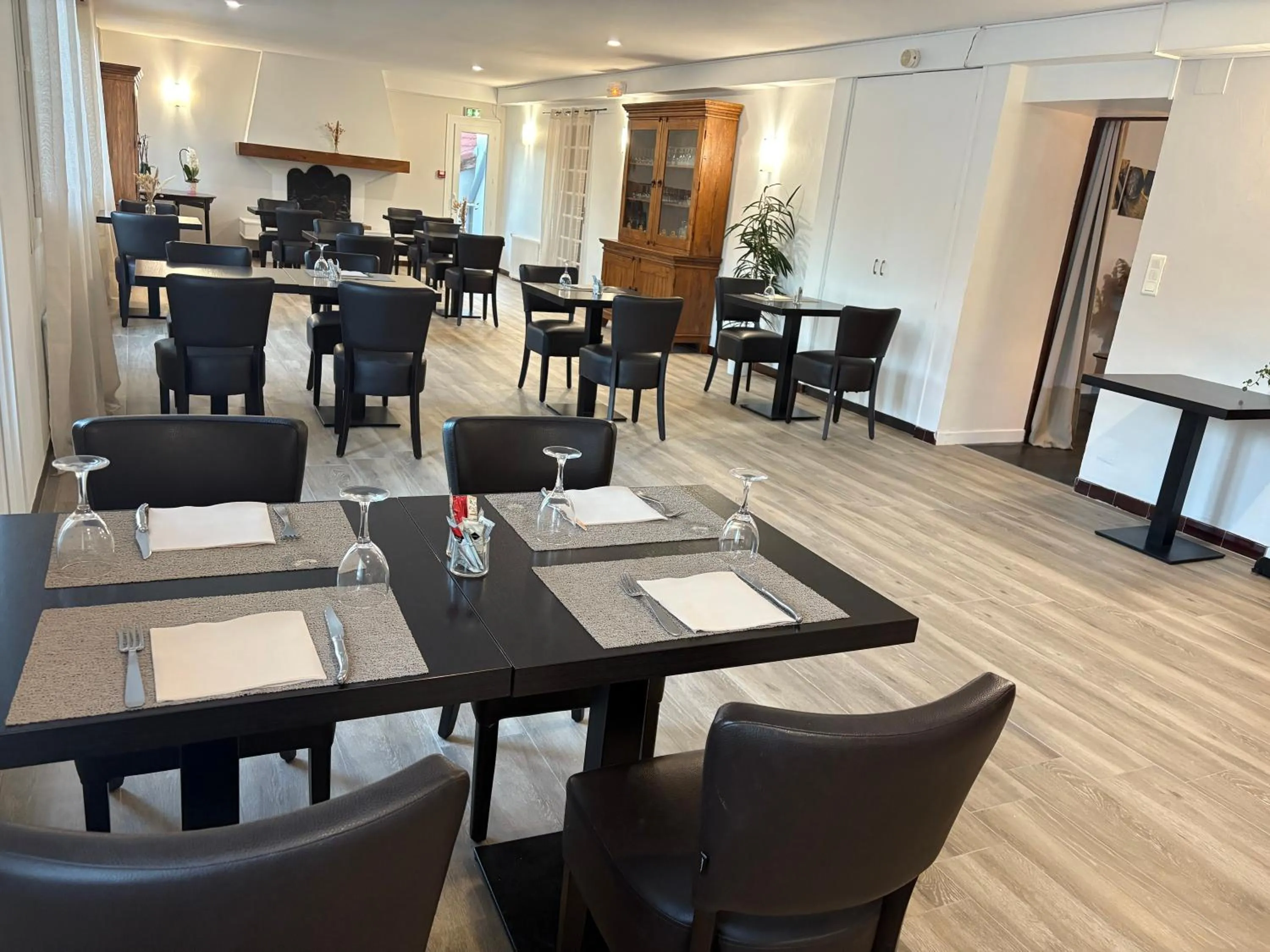 Restaurant/places to eat in Auberge de Lamagistere