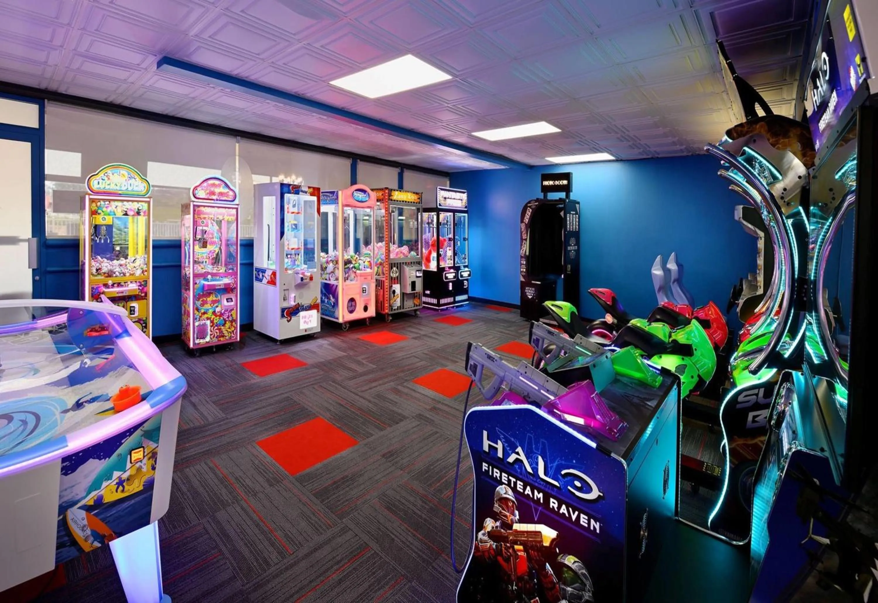 Game Room in Ramada by Wyndham Sarasota Waterfront