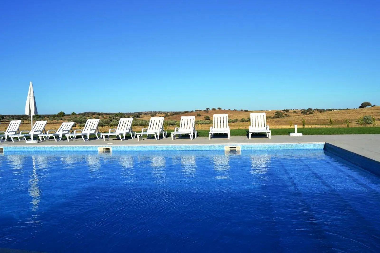 Pool view in Hotel Rural Santo Antonio
