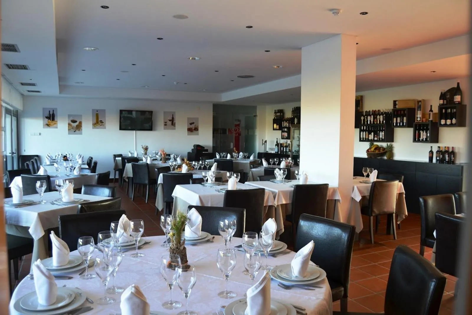 Restaurant/places to eat in Hotel Rural Santo Antonio