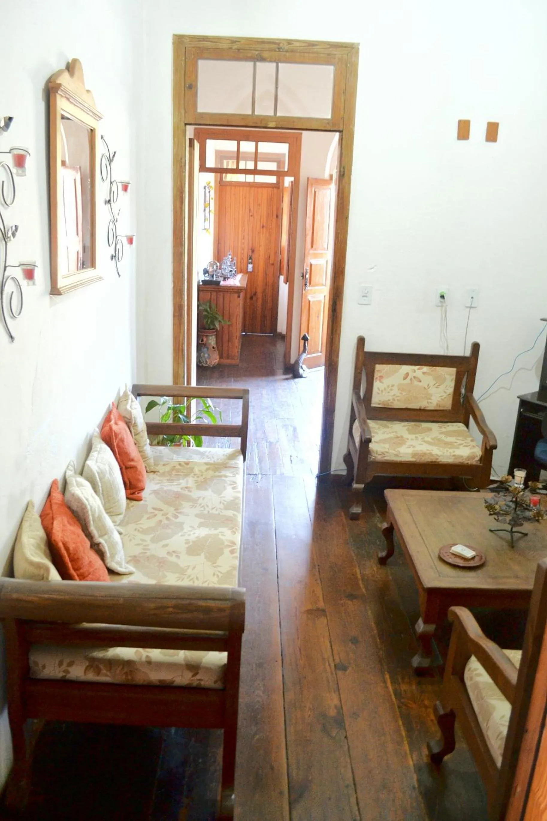 Seating area, Bed in Pousada Estação do Trem