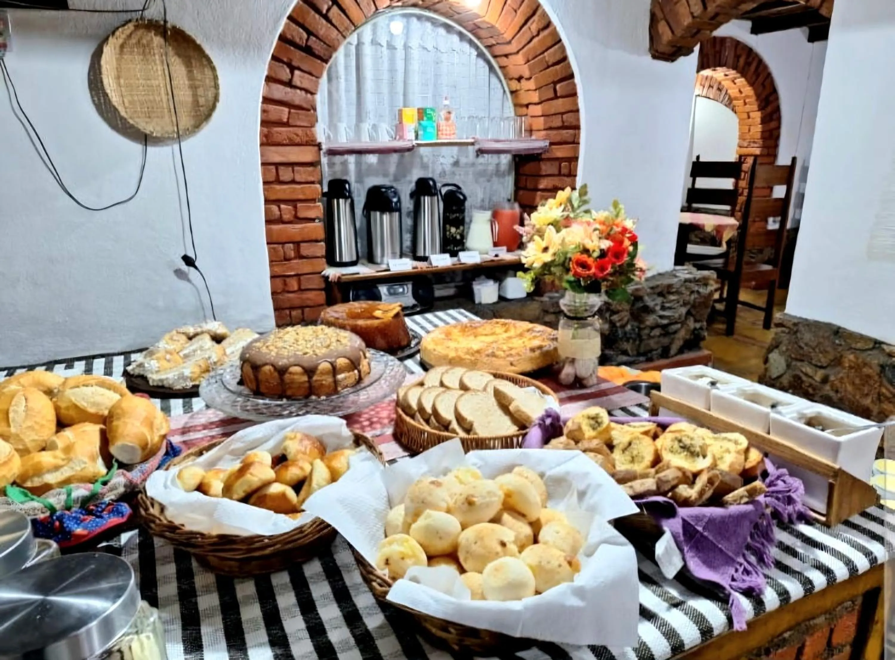 Food and drinks in Pousada Estação do Trem