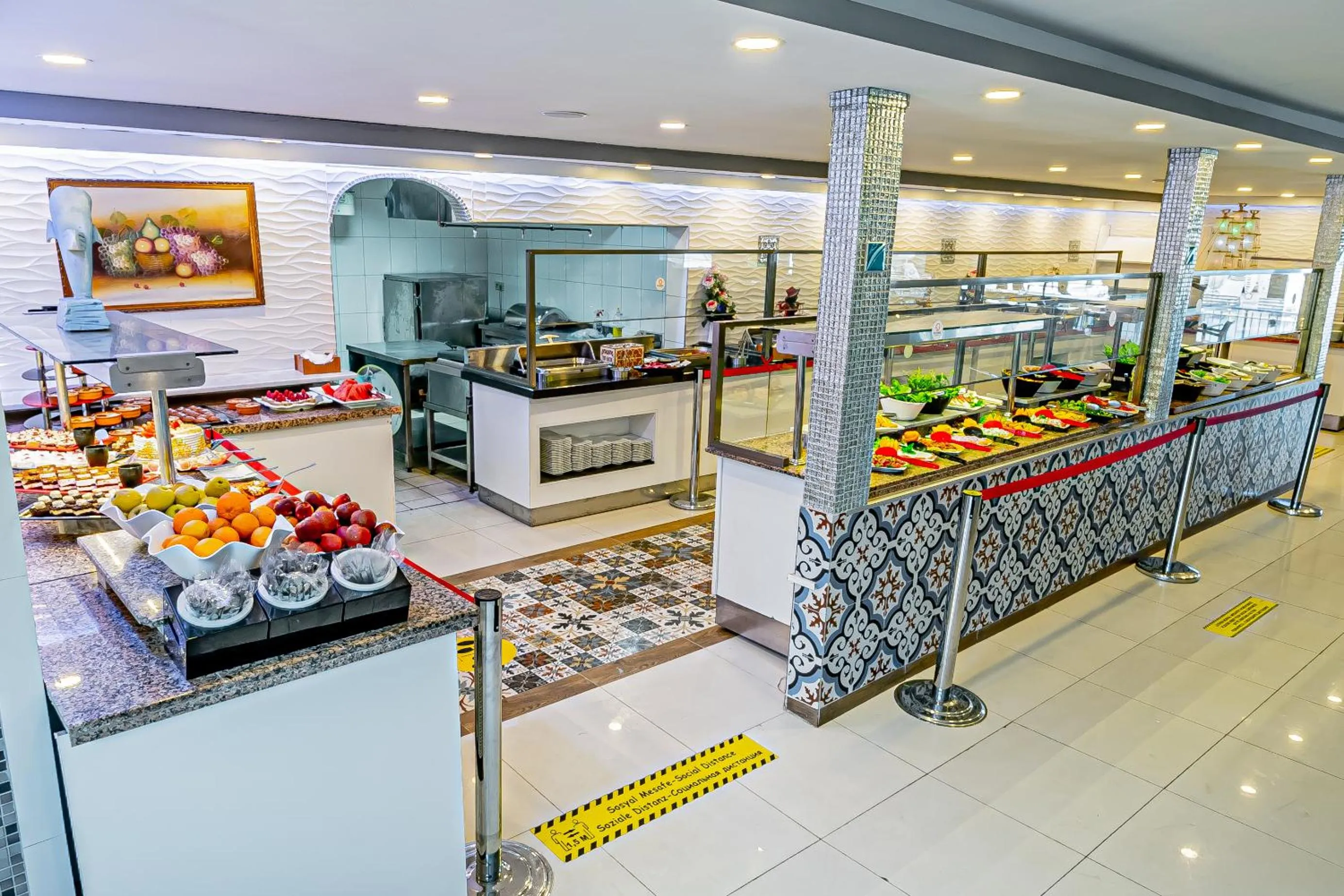 Food in Sunberk Hotel