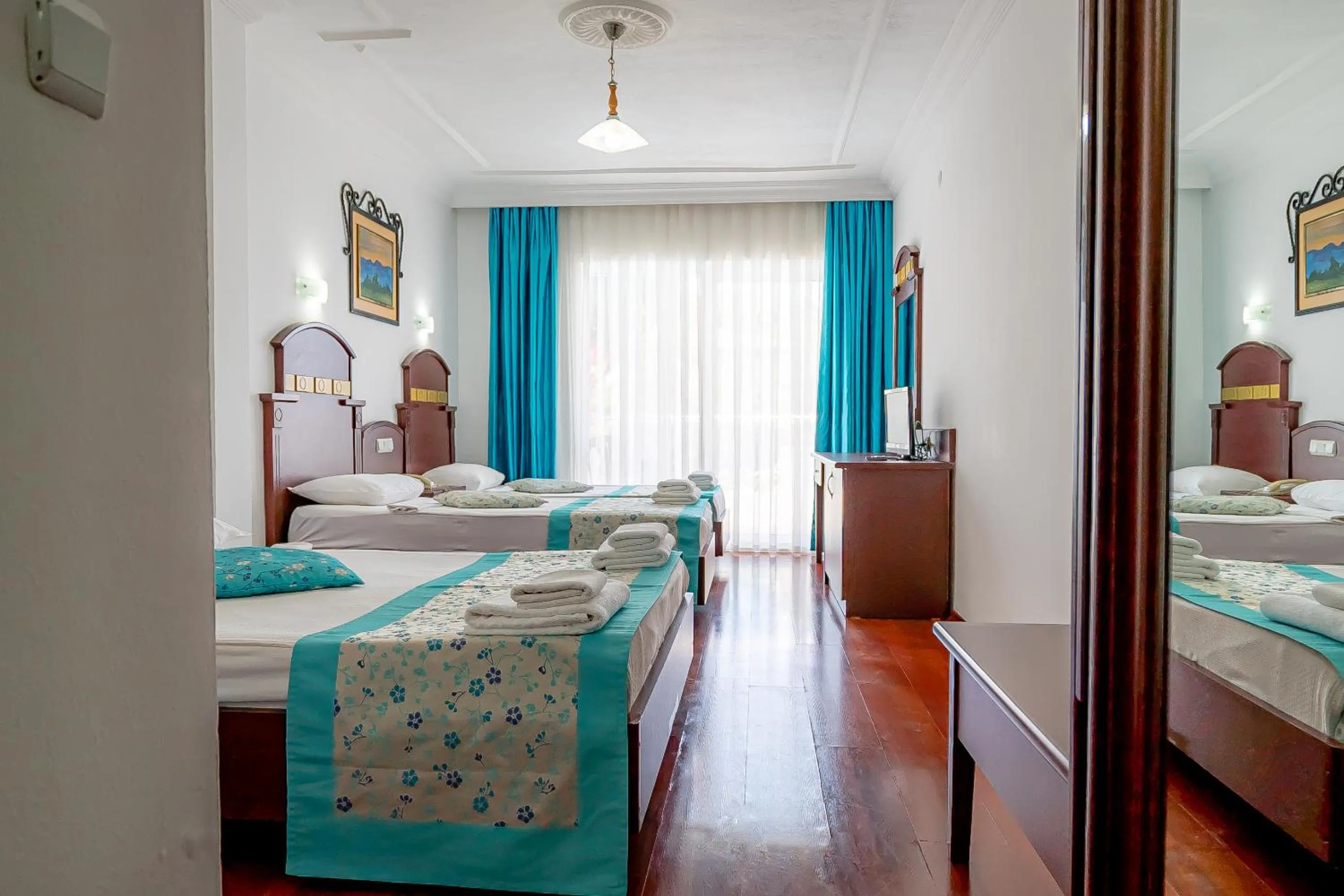 Photo of the whole room, Bed in Sunberk Hotel