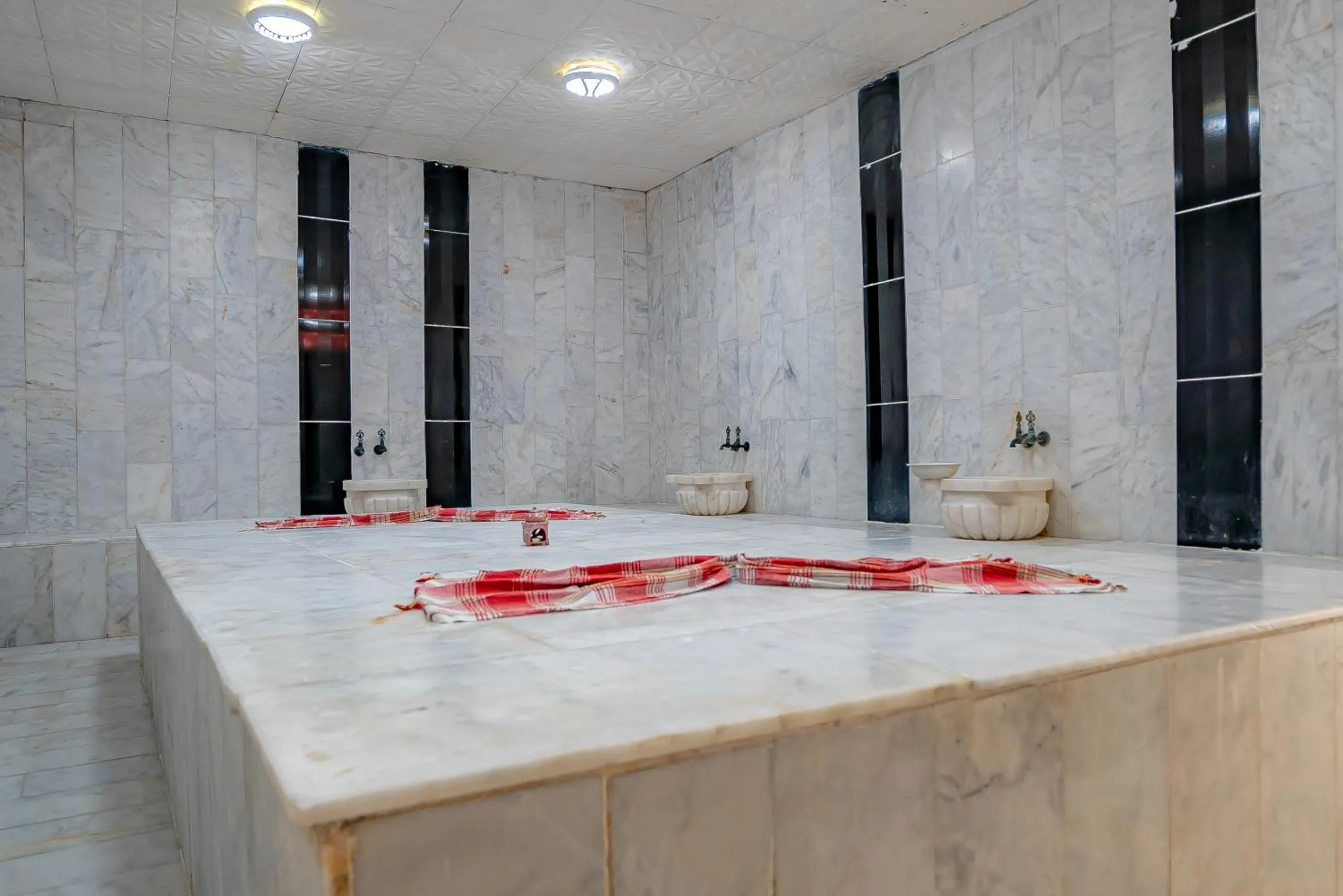 Public Bath in Sunberk Hotel