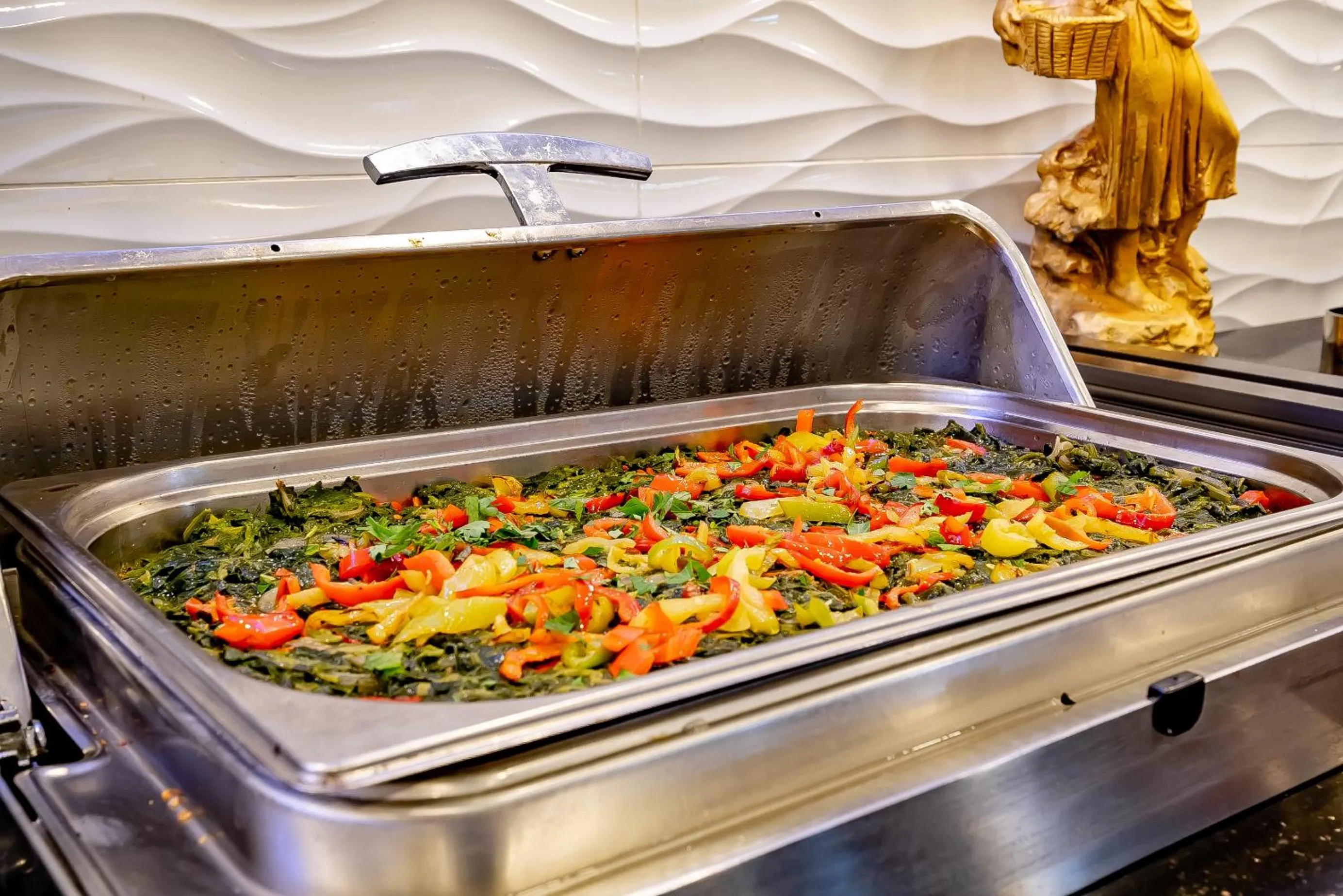 Food and drinks in Sunberk Hotel