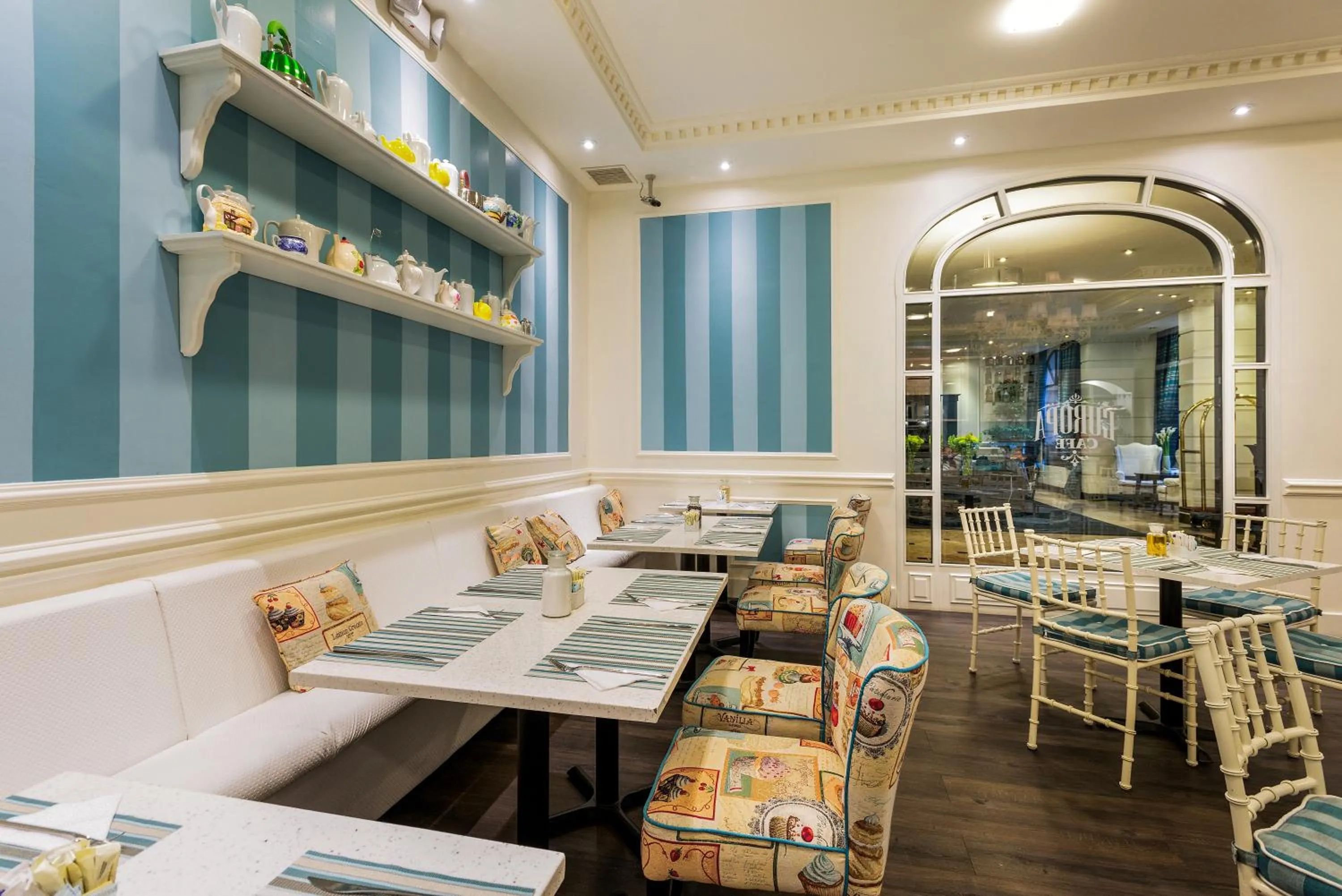 Lounge or bar in Dann Carlton Quito