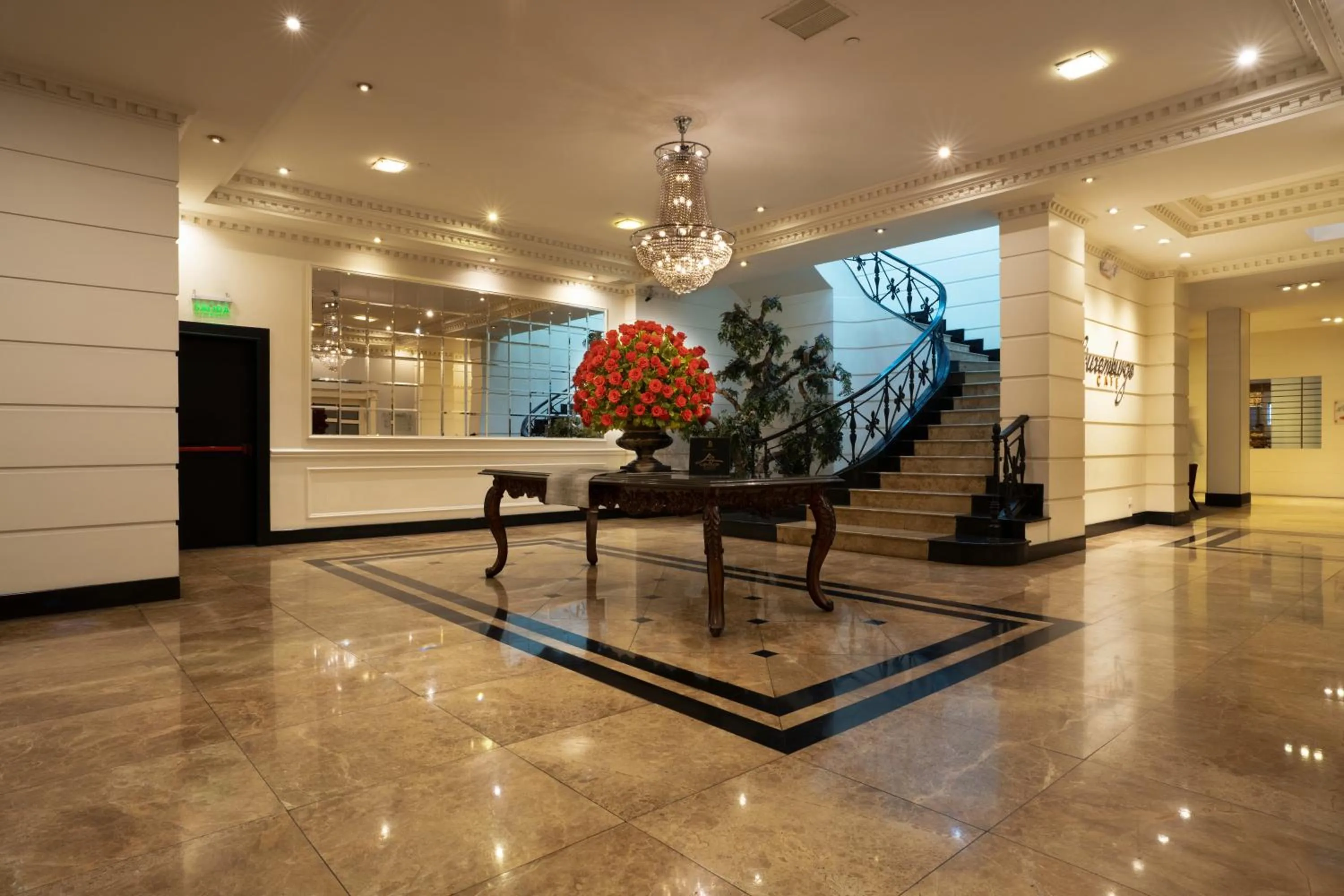 Lobby or reception in Dann Carlton Quito