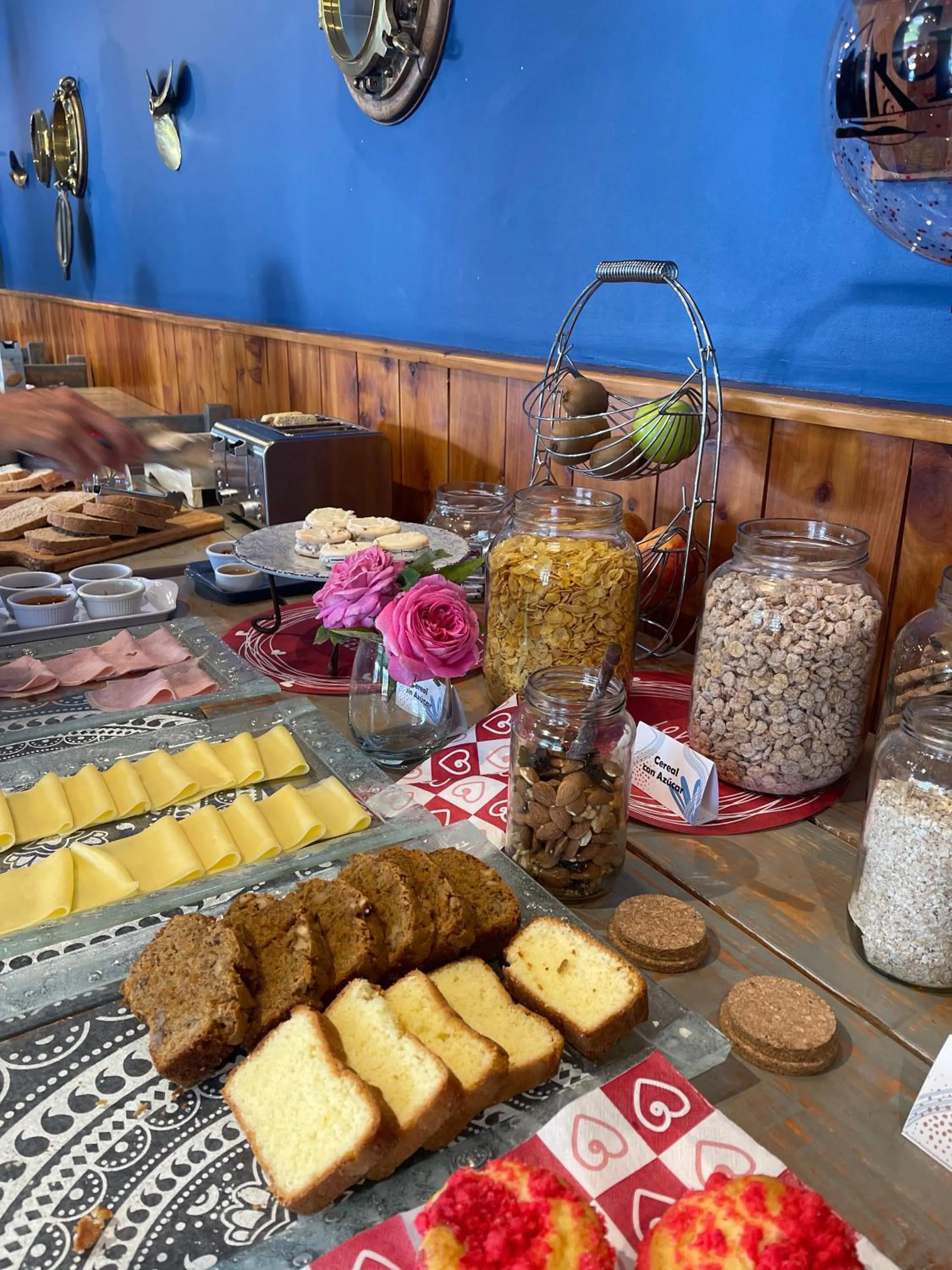 Breakfast in Cabañas Puerto Pireo