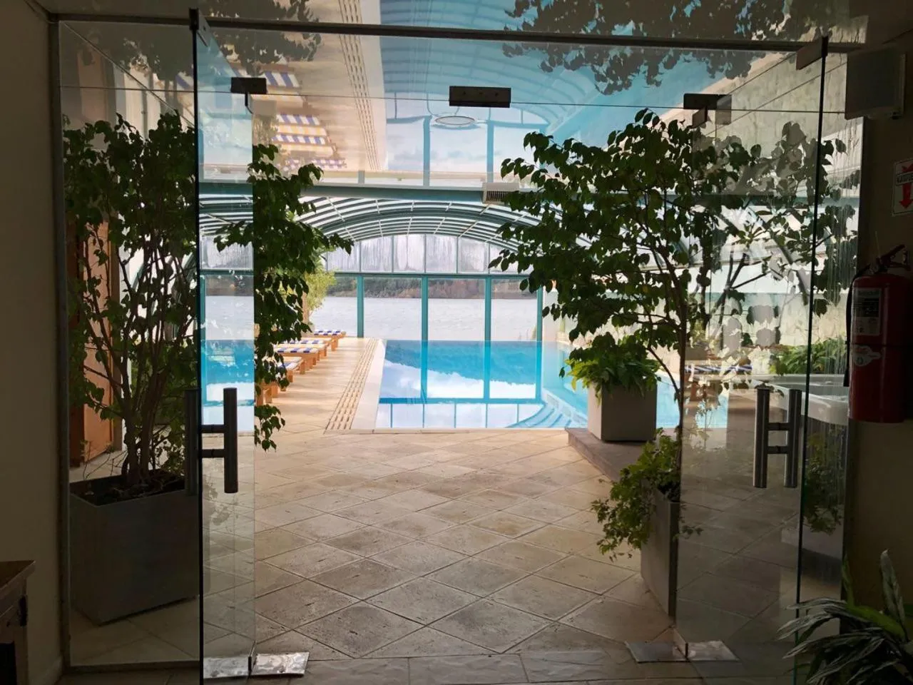 Swimming pool in Cabañas Puerto Pireo