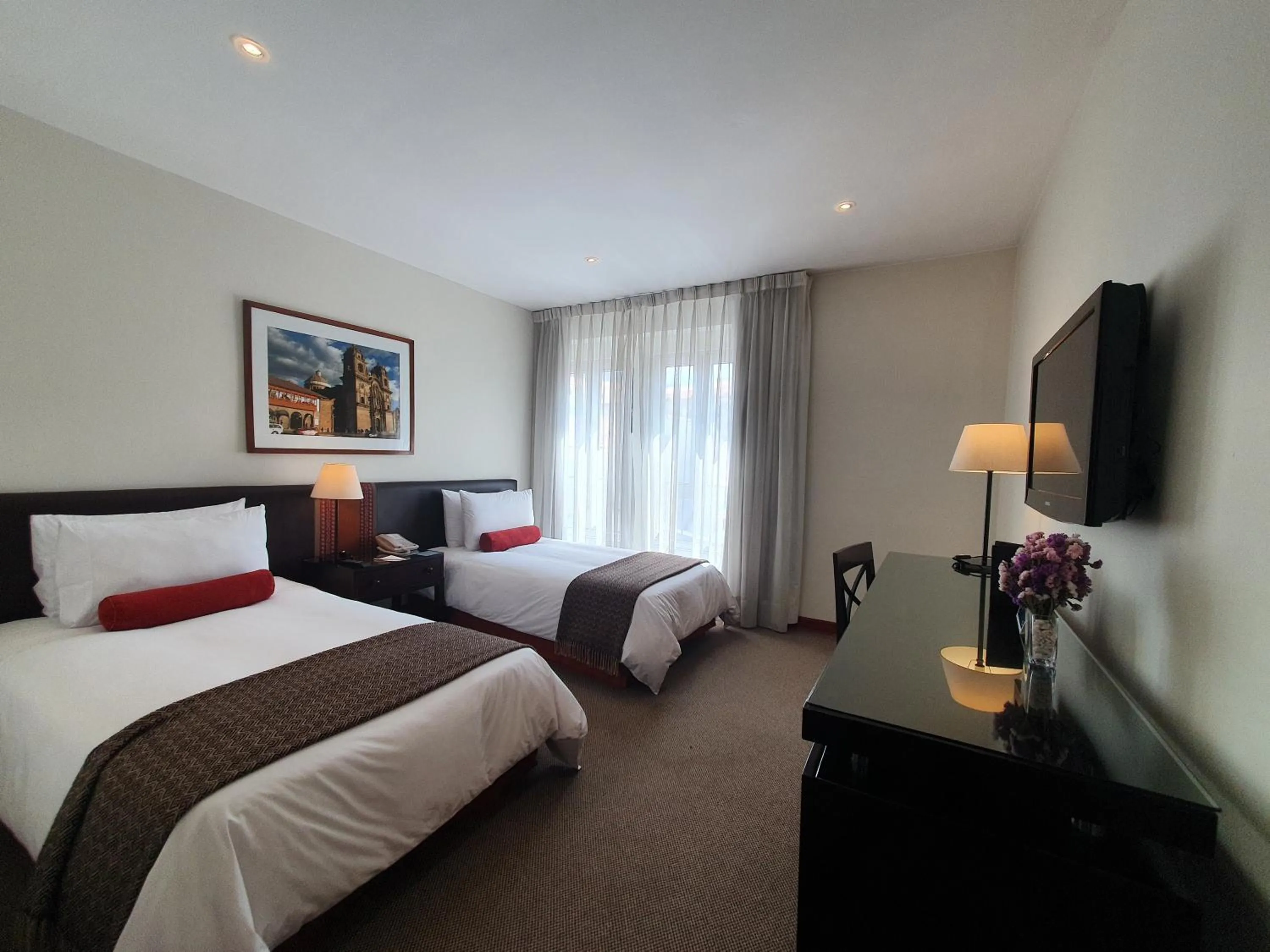 TV and multimedia, Bed in LP Los Portales Hotel Cusco