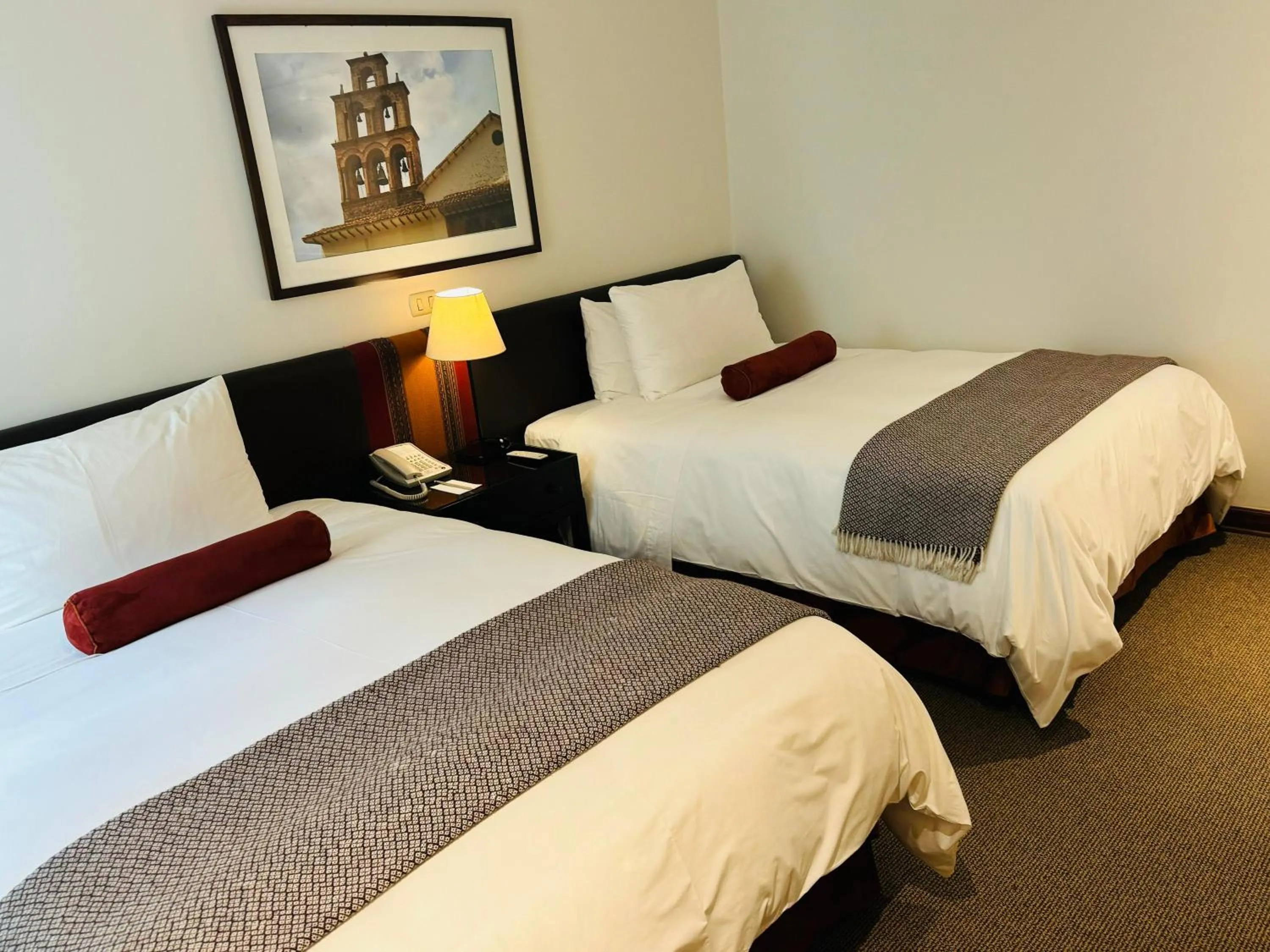 Photo of the whole room, Bed in LP Los Portales Hotel Cusco