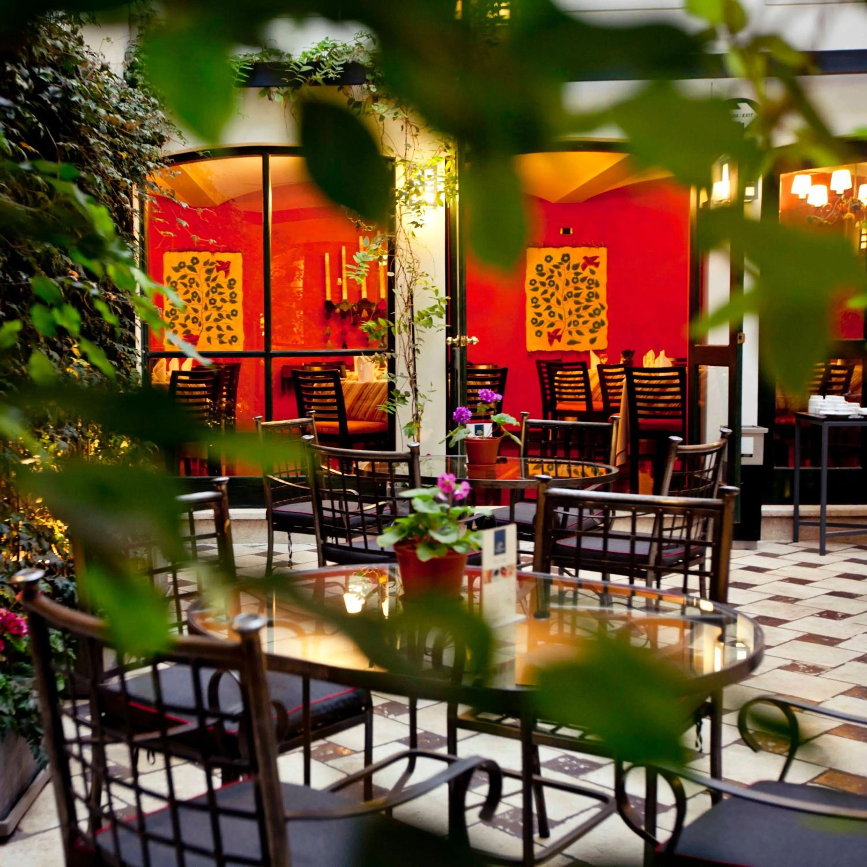 Decorative detail in LP Los Portales Hotel Cusco