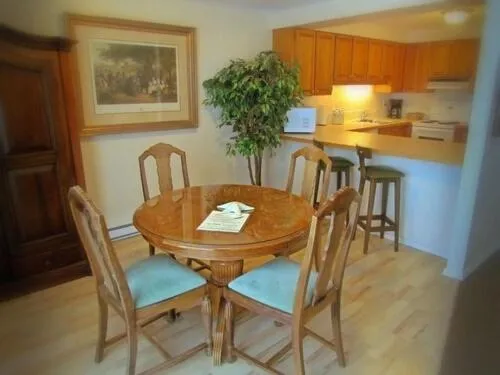 Heron's Landing Hotel