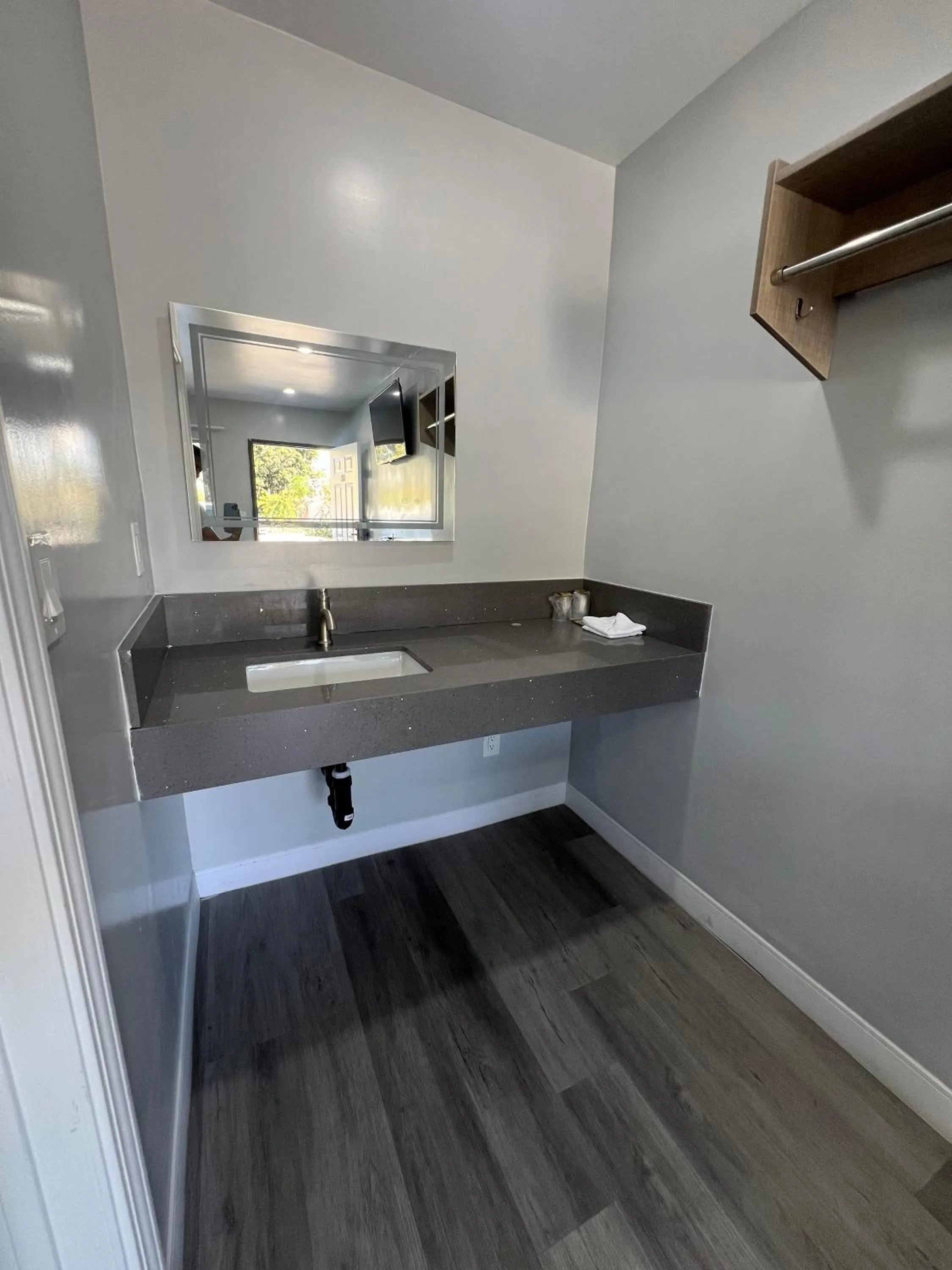 Eastsider Motel -Downtown LA New Rooms